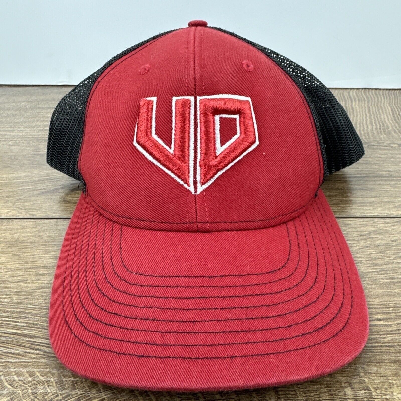 Other Dayton Flyers Hat UD University Dayton Red Hat Adjustable Ad Size ONE SIZE - 5 Thumbnail
