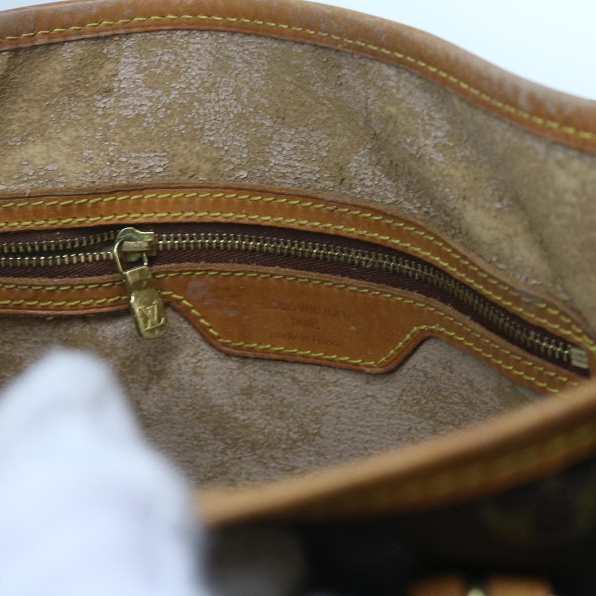 Louis Vuitton LOUIS VUITTON Monogram Bucket GM Shoulder Bag M42236 Size ONE SIZE - 9 Thumbnail