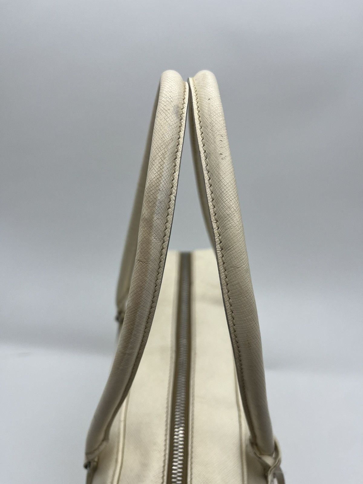 Prada Authentic PRADA Saffiano Hand Bag Size ONE SIZE - 15 Thumbnail