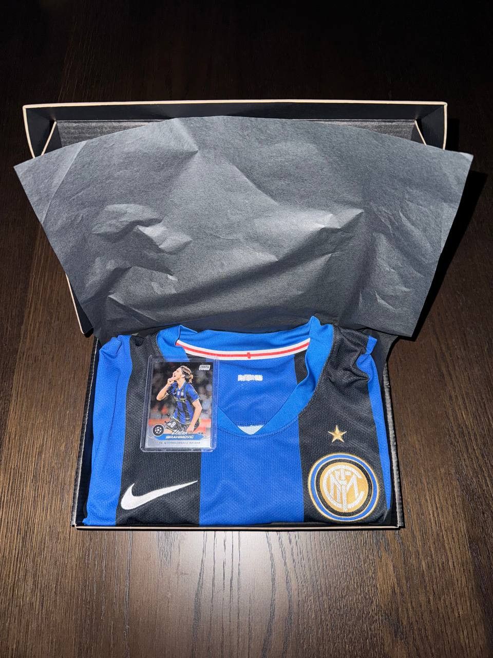 Nike Inter Milan 08/09 Home Kit #Ibrahimović 8 L + Player Card Size US L / EU 52-54 / 3 - 13 Thumbnail