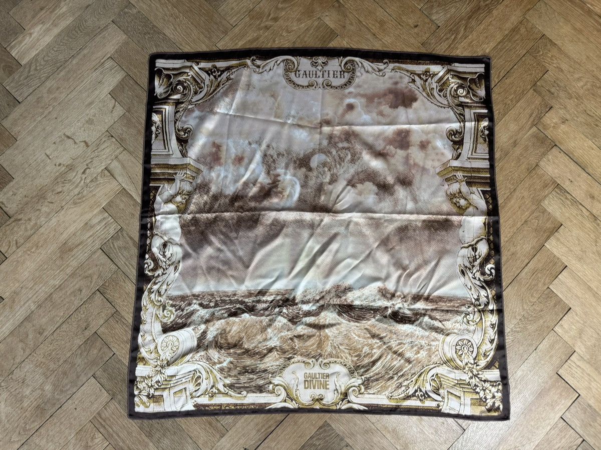 Jean Paul Gaultier Jean Paul Gaultier Divine Shawl Scarf Size ONE SIZE - 1 Thumbnail