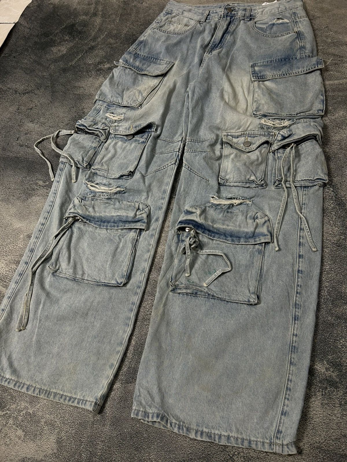 Japanese Brand Y2k Chaorenebang buggy Cargo Multi Pocket Jeans Size US 32 / EU 48 - 4 Thumbnail