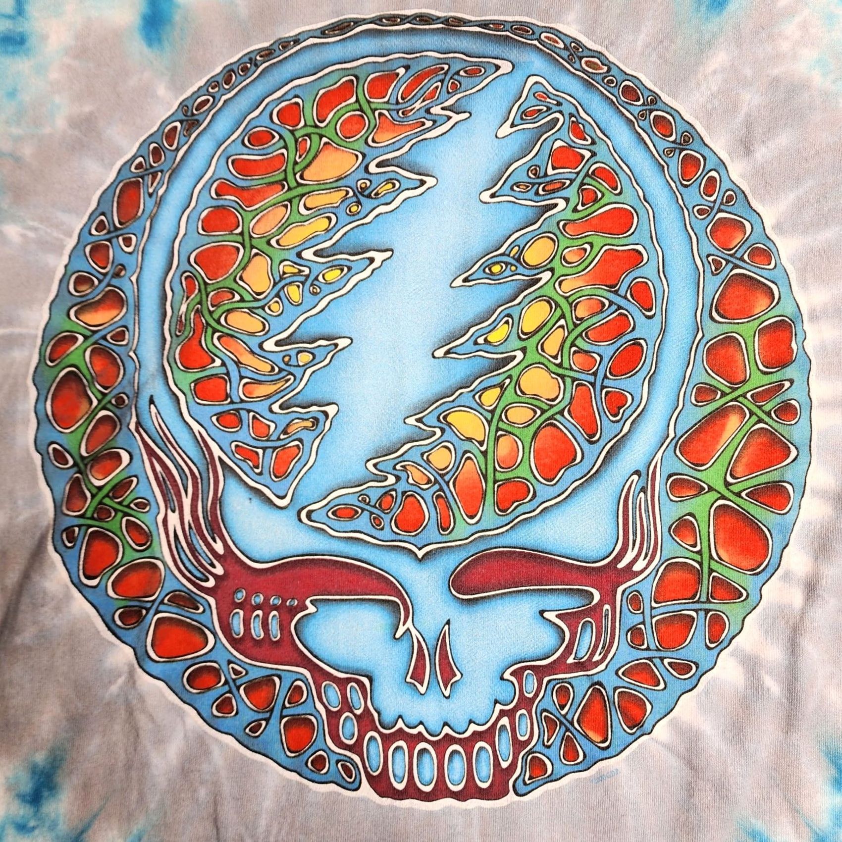 Liquid Blue Liquid Blue Grateful Dead Fractal Stealie Blue Tie-Dye Shirt L 2000 Mens Size US L / EU 52-54 / 3 - 4 Thumbnail