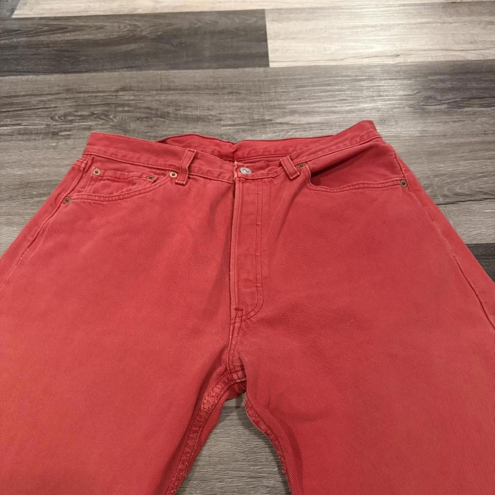 Levi's vintage Levi’s 501 jeans made in USA RED 90s 34x32 Size US 34 / EU 50 - 2 Thumbnail