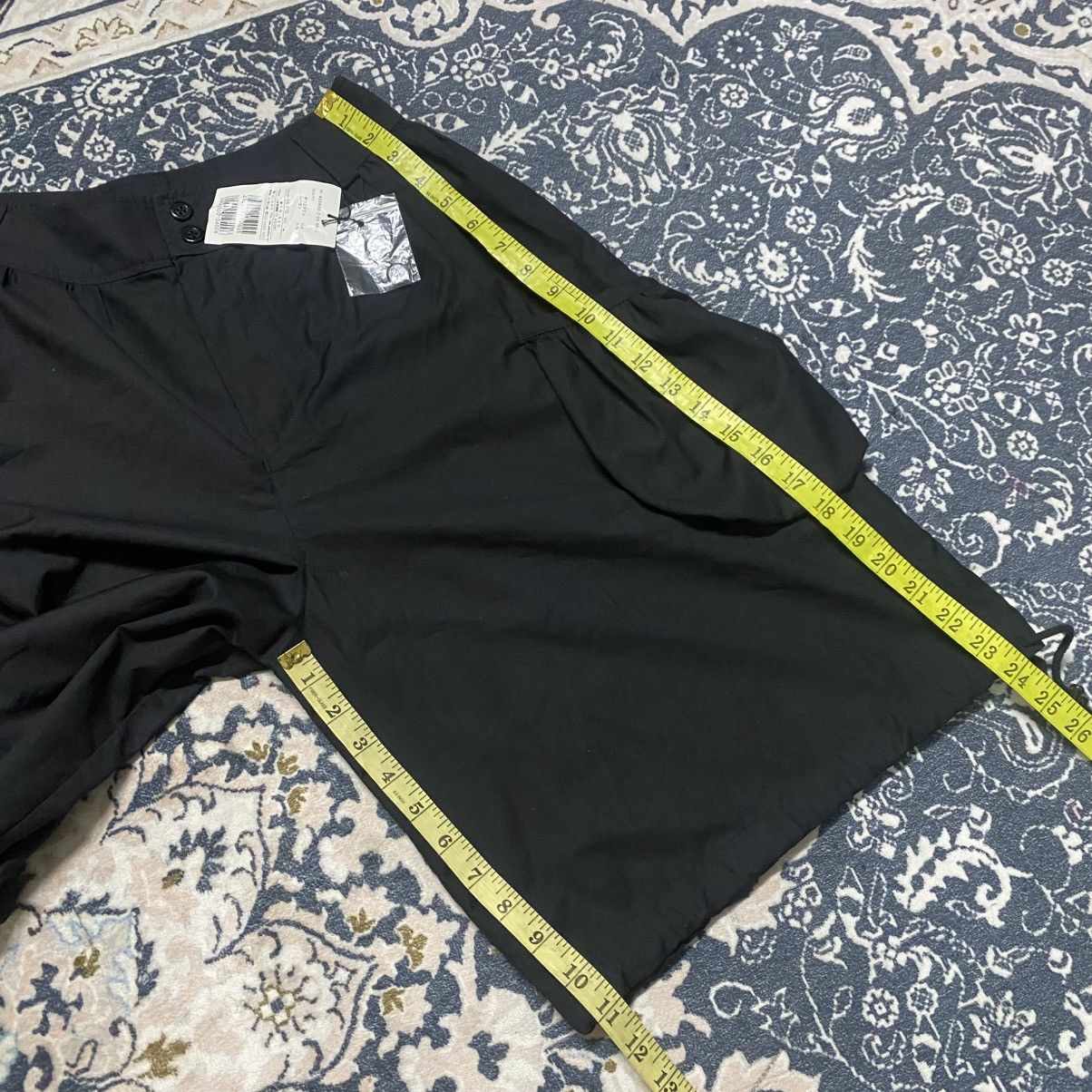 Le Grande Bleu (L.G.B.) PEACE NOW Nylon Parachute Cargo Pants Short Size 26" / US 2 / IT 38 - 11 Thumbnail