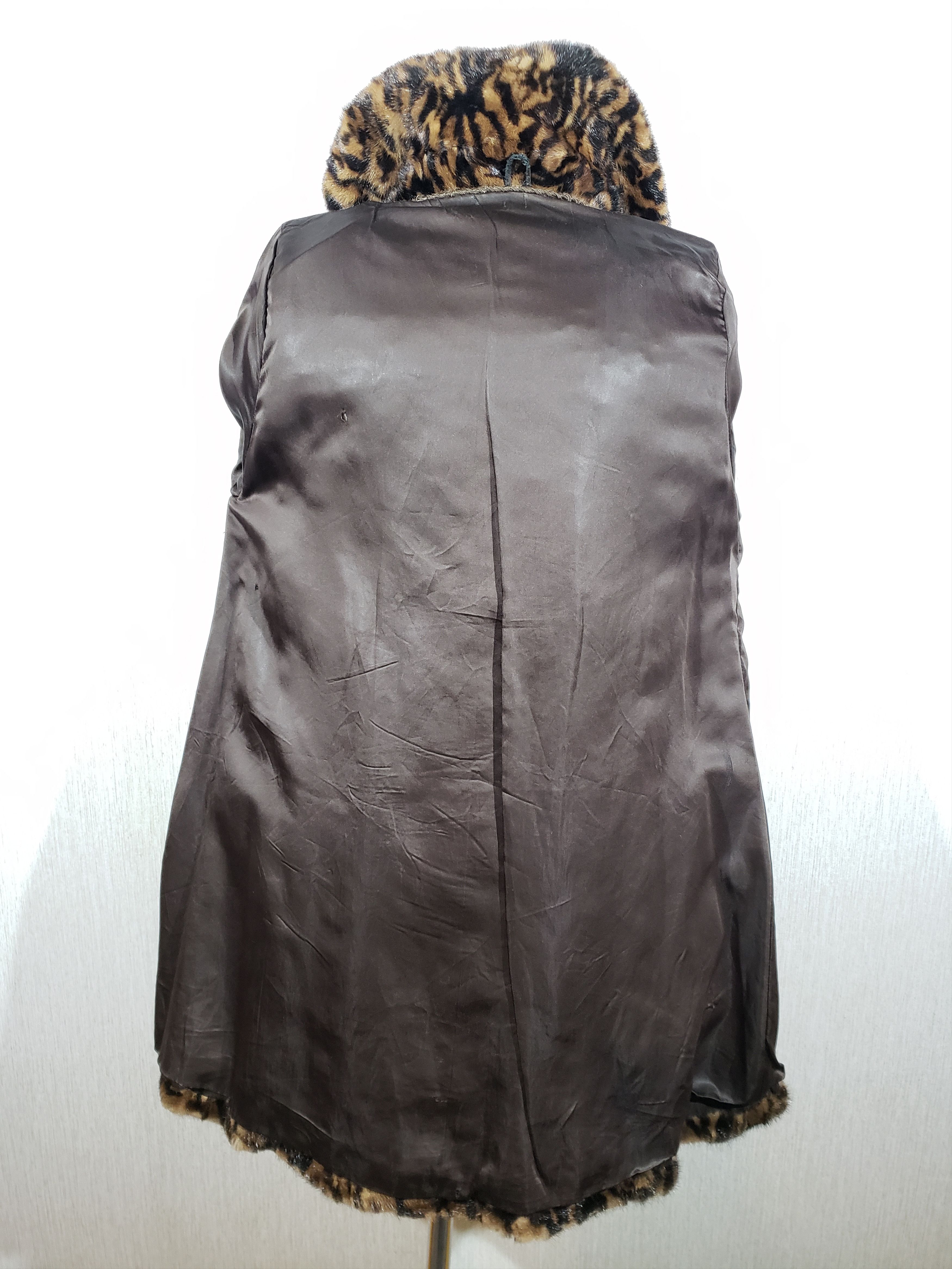 Other Stylish women's mink fur coat. Size L / US 10 / IT 46 - 8 Thumbnail