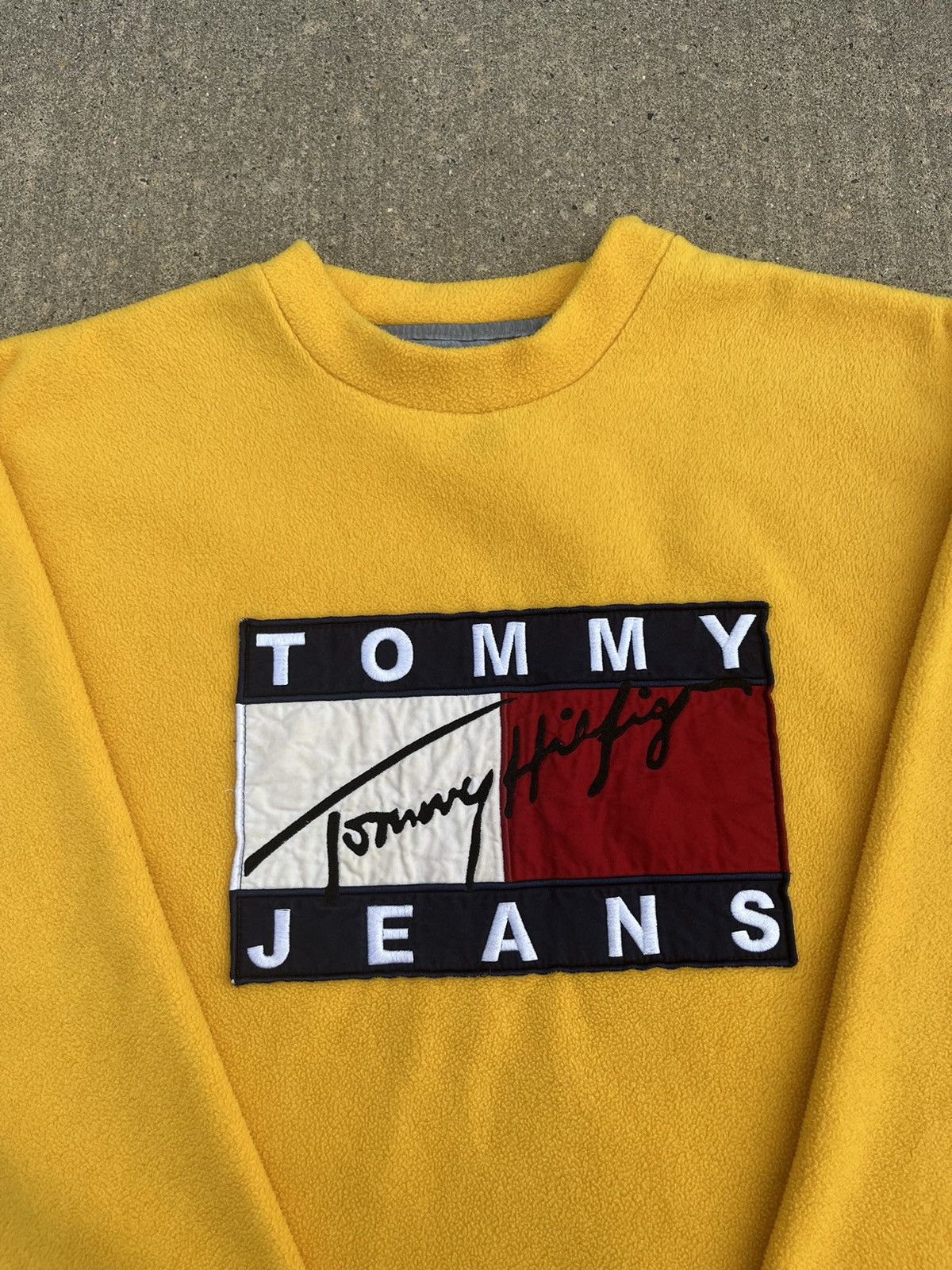 Tommy Hilfiger VINTAGE 90’S TOMMY JEANS FLEECE SWEATER Size US XL / EU 56 / 4 - 3 Thumbnail