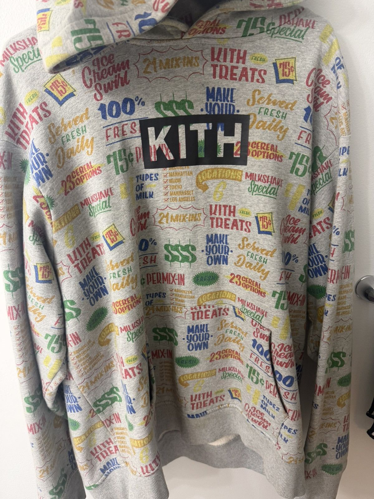Kith Kith Treats Circular Hoodie Size US XL / EU 56 / 4 - 1 Thumbnail