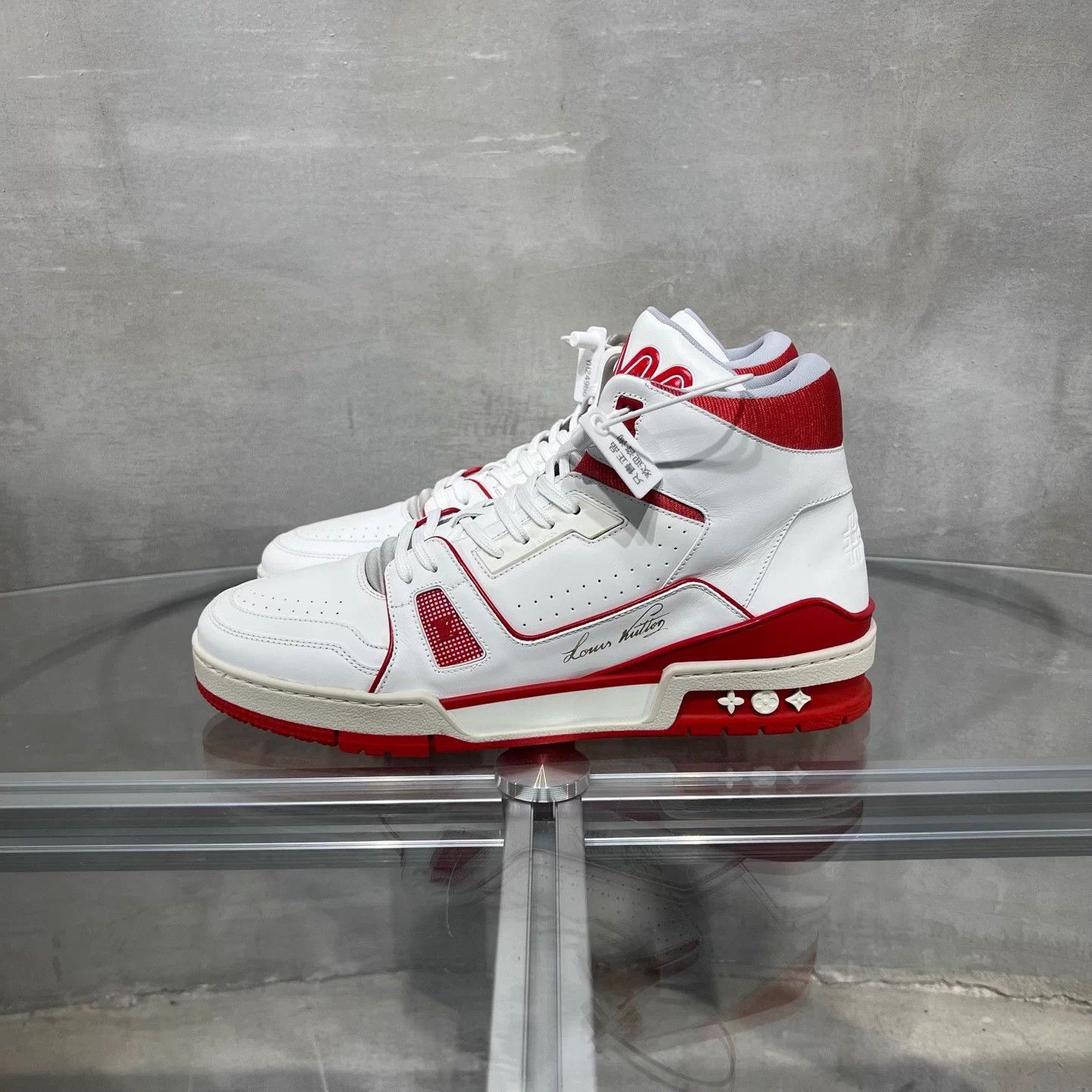 Louis Vuitton LV Trainer City Limited White Red UK8 (42) Size US 8 / EU 41 - 3 Thumbnail
