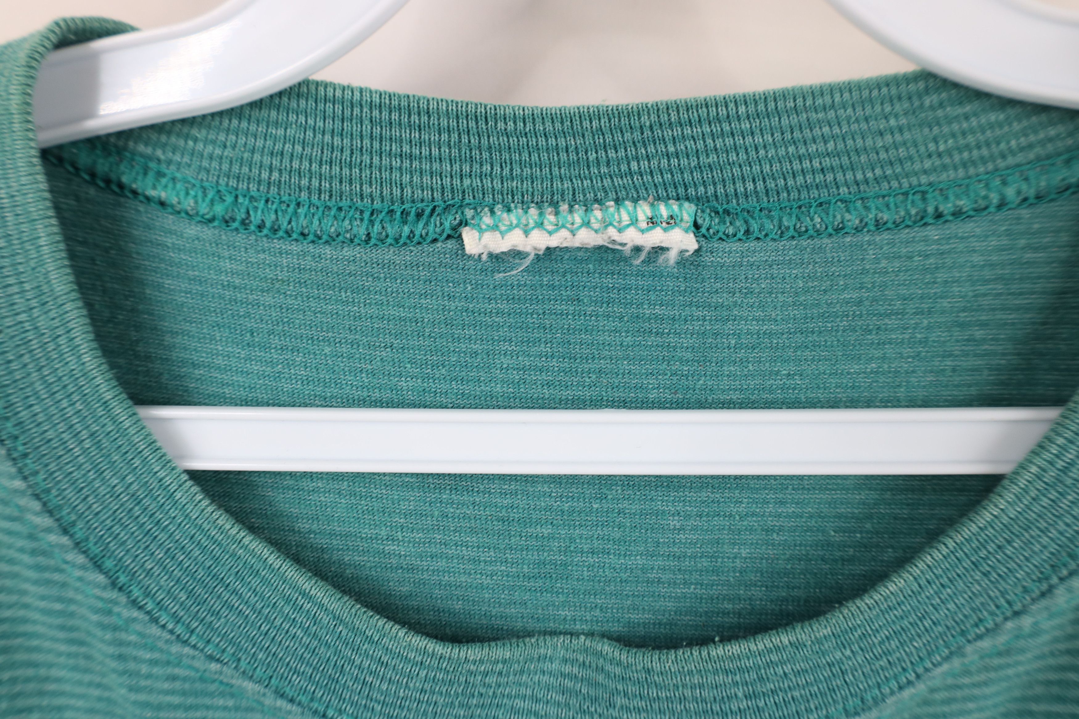 Vintage Vintage 90s Streetwear Abstract Striped Park T-Shirt USA Size US M / EU 48-50 / 2 - 9 Thumbnail