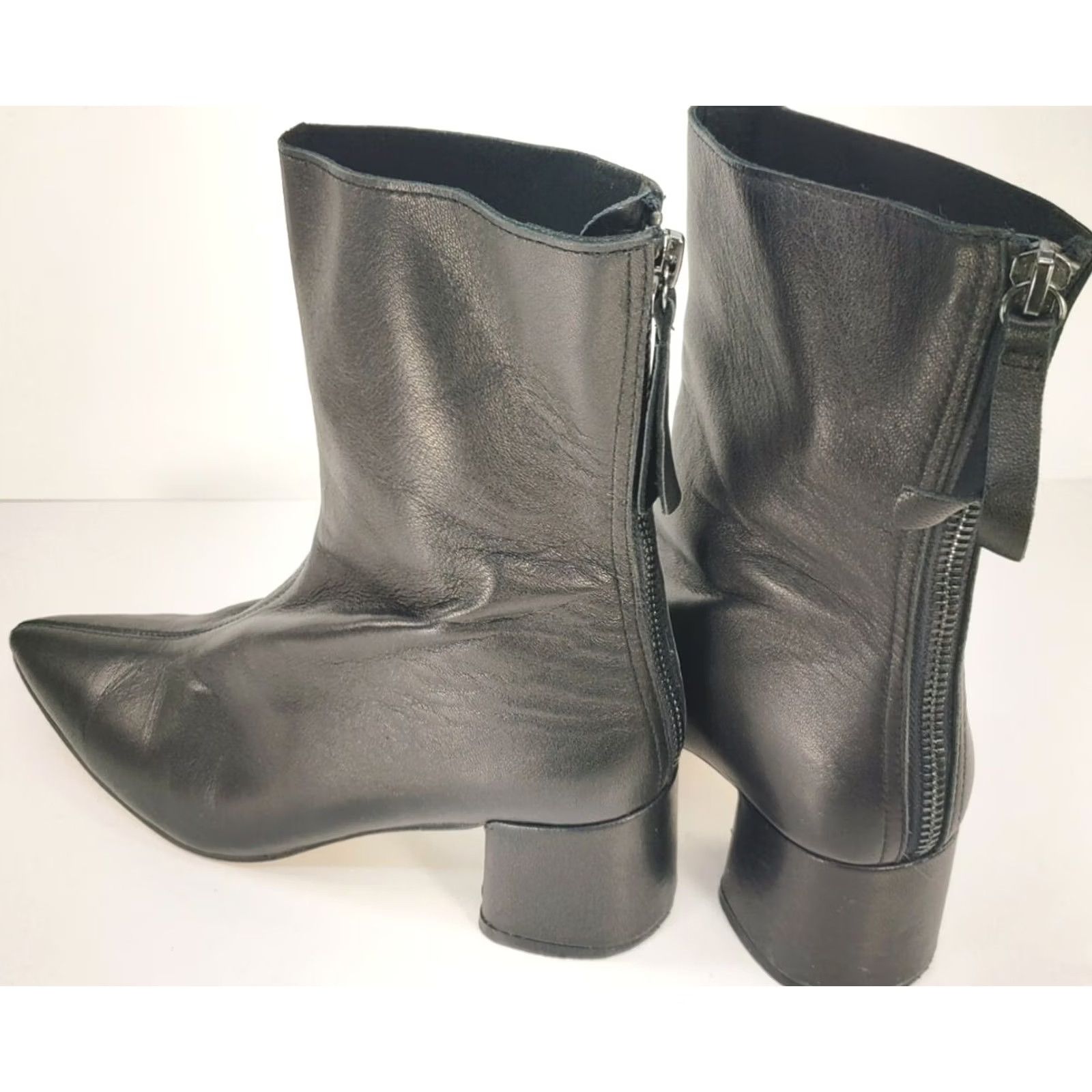 Vintage ALL BLACK Brand Women's Ankle Boots Pointed Toe Mid Heels Black Back Zip 5-5.5M 36EU Size US 5.5 / IT 35.5 - 5 Thumbnail