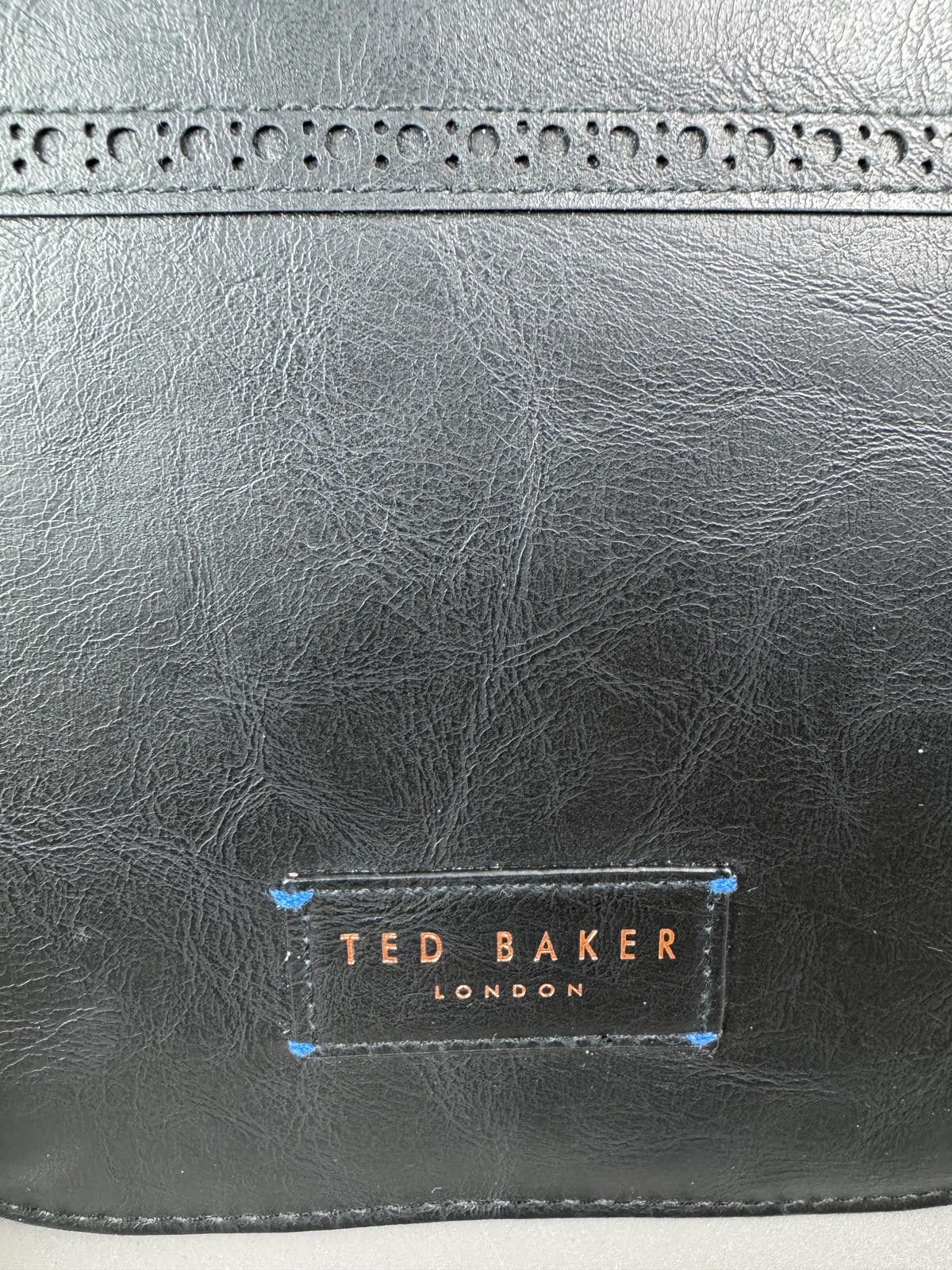 Ted Baker Ted Baker Black Leather Shoe Care Kit with Brush and Cloth Size ONE SIZE - 6 Thumbnail