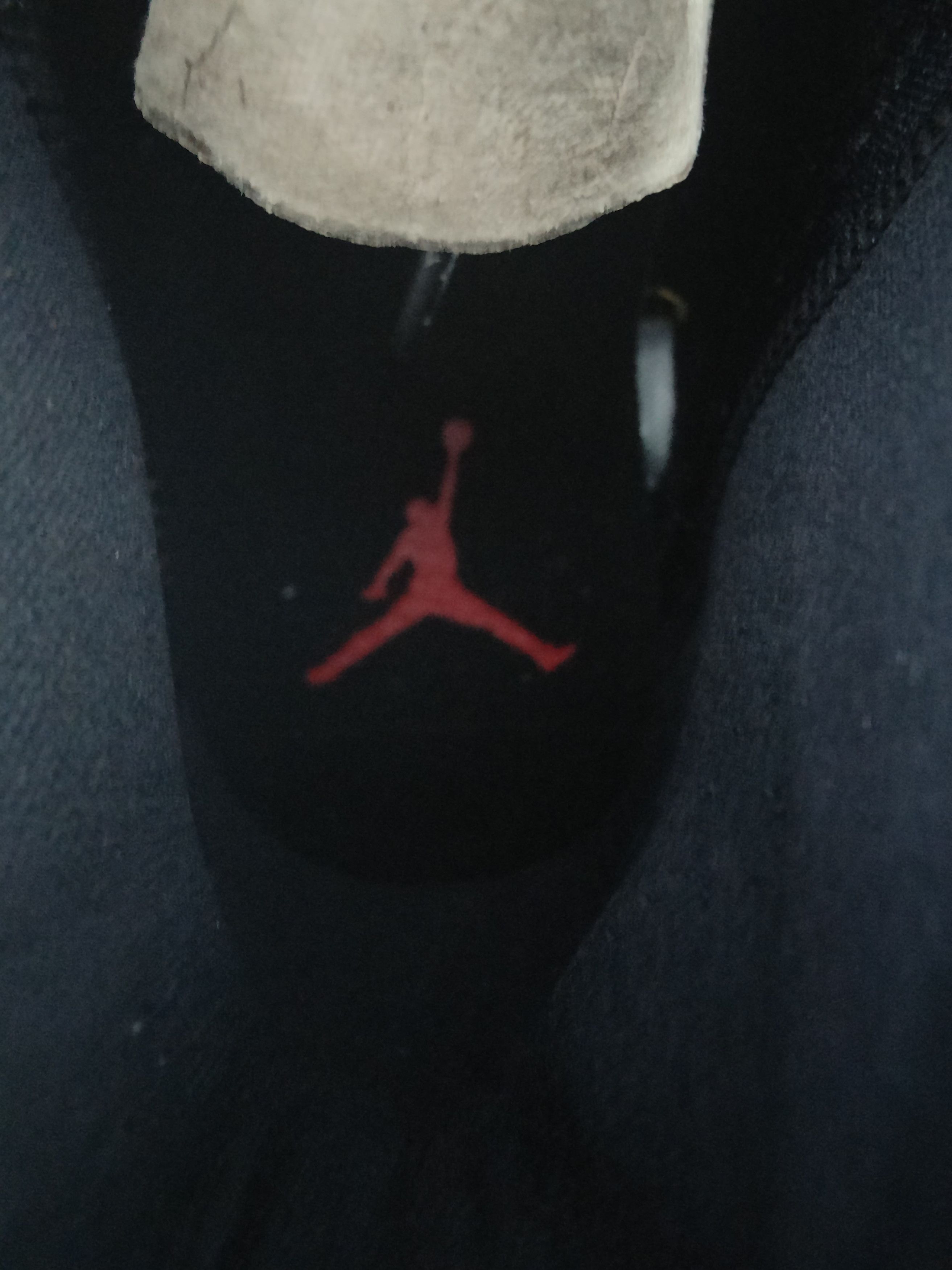 Jordan Brand Air Jordan 14 Retro Reverse Ferrari Size US 9 / EU 42 - 8 Thumbnail