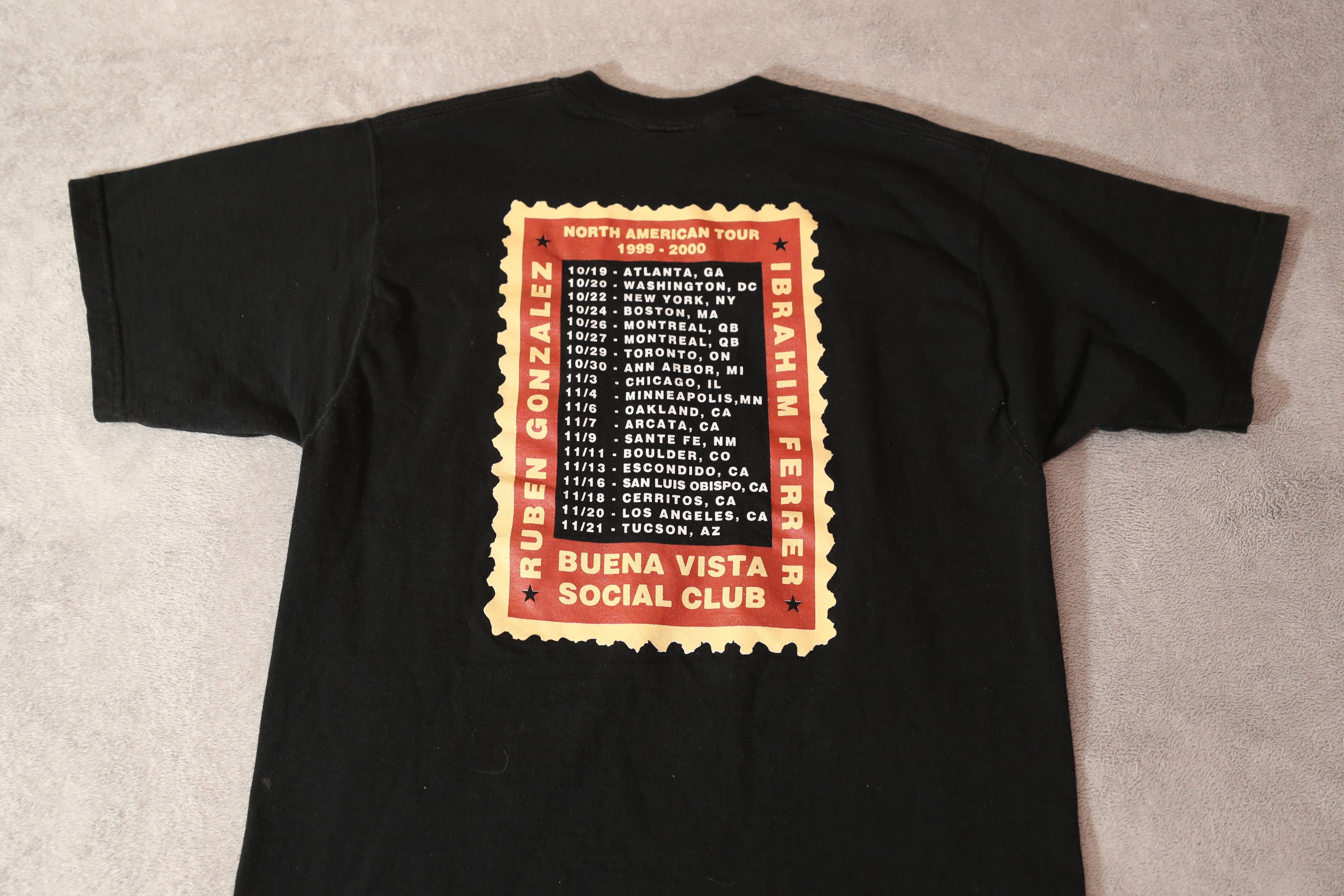 Band Tees × Fruit Of The Loom × Vintage Buena Vista Social Club 1999-2000 NA Tour Tee (M) Size US L / EU 52-54 / 3 - 9 Thumbnail