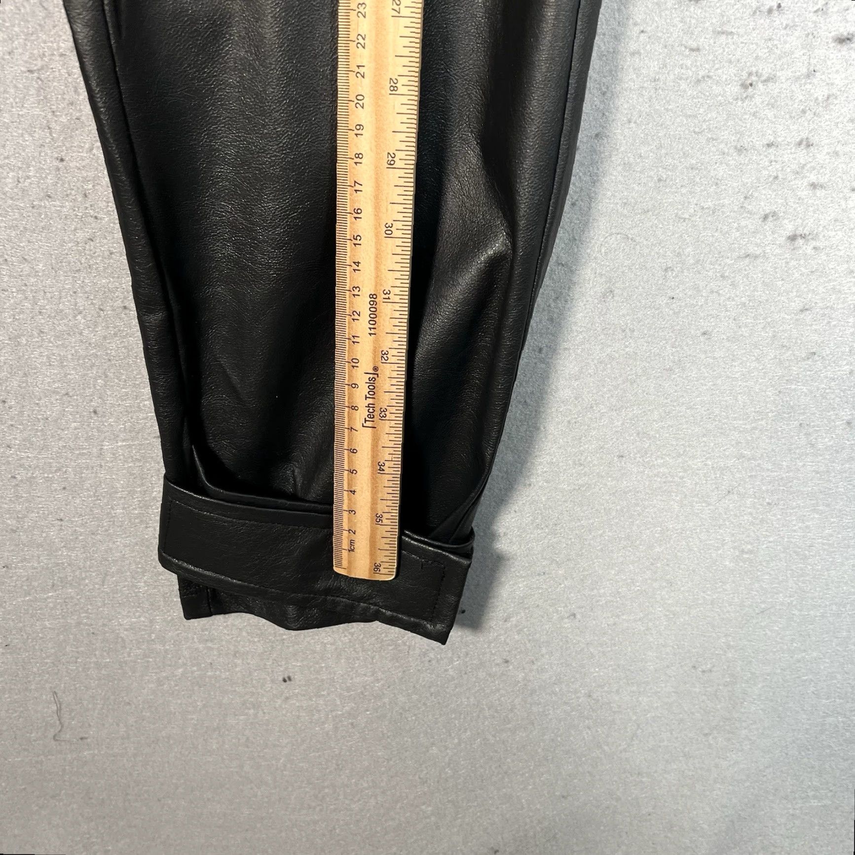 Drew Drew Womens Faux Leather High Rise Straight Leg Pants Black Sz Small Ankle Cuff Size 28" / US 6 / IT 42 - 4 Thumbnail