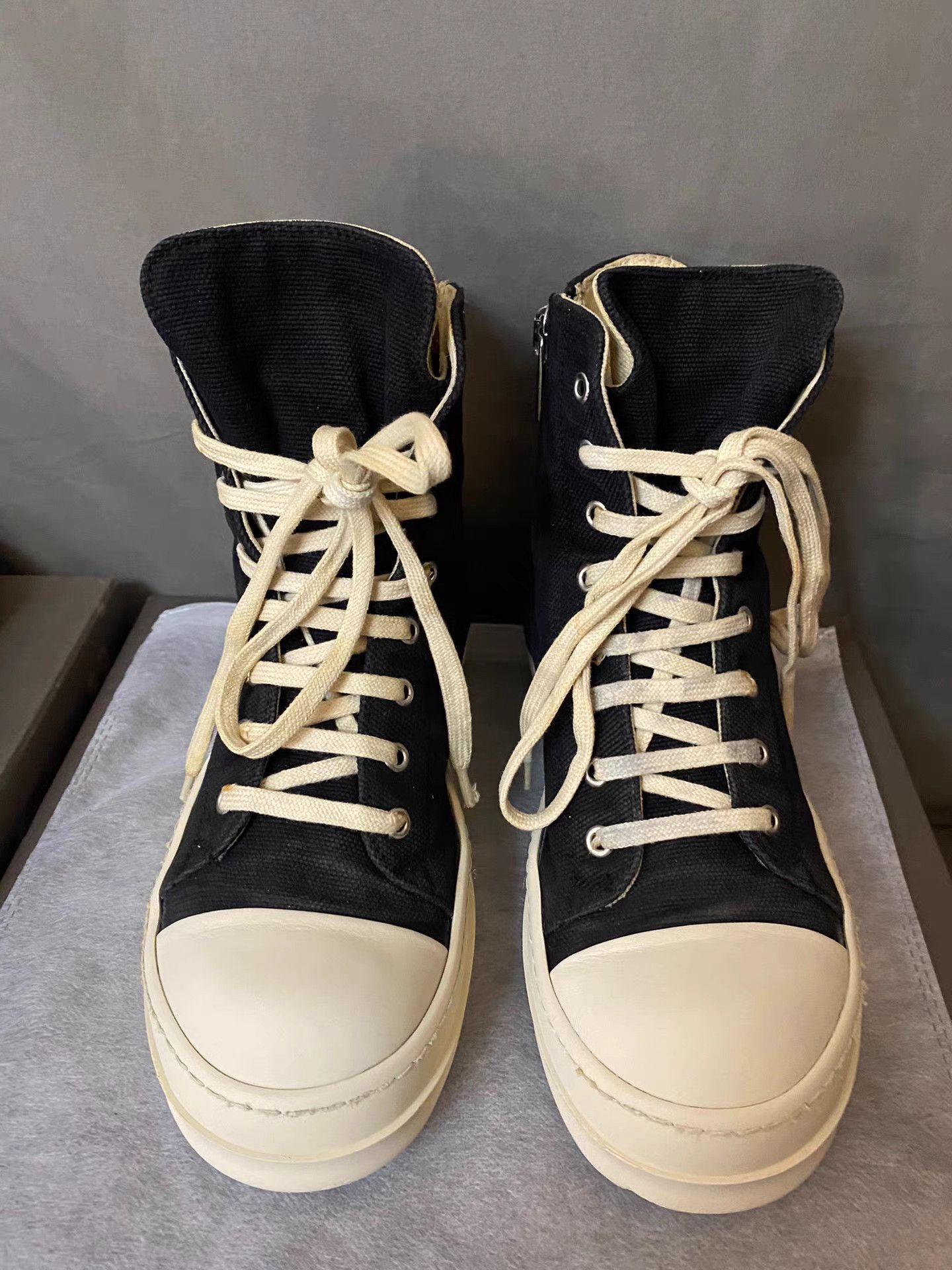 Rick Owens Rick Owens DRKSHDW Canvas Low Top Sneakers Size US 9 / IT 39 - 4 Thumbnail