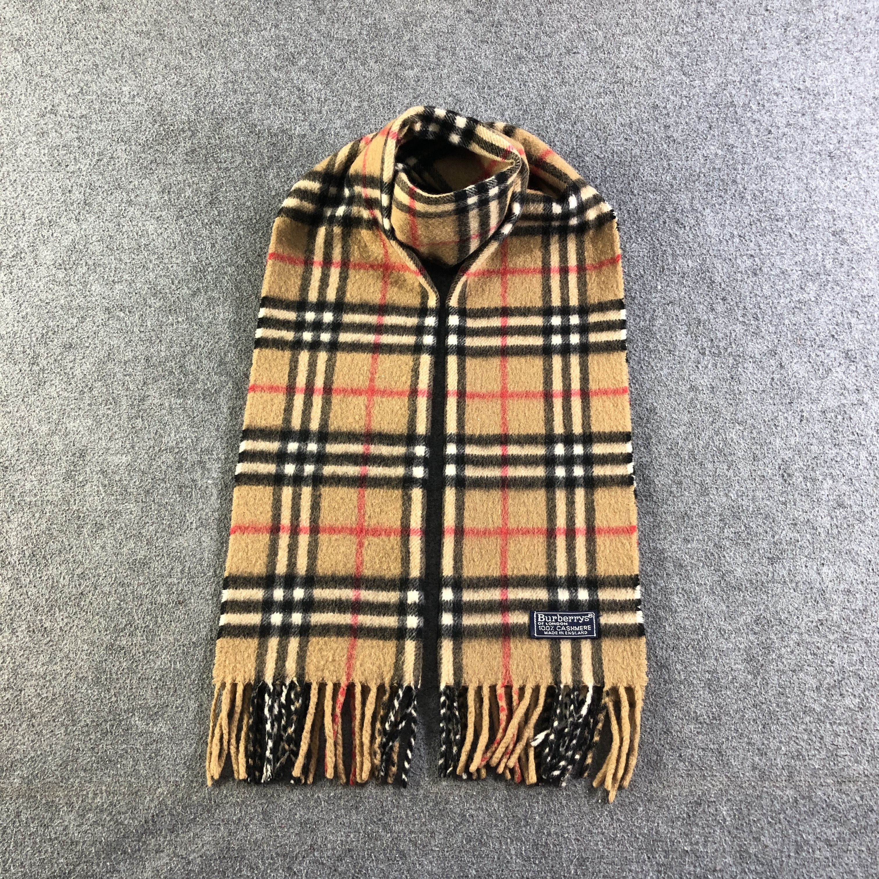 Burberry Burberrys Nova Check Tan Cashmere Scarf Muffler V2702 Size ONE SIZE - 1 Thumbnail