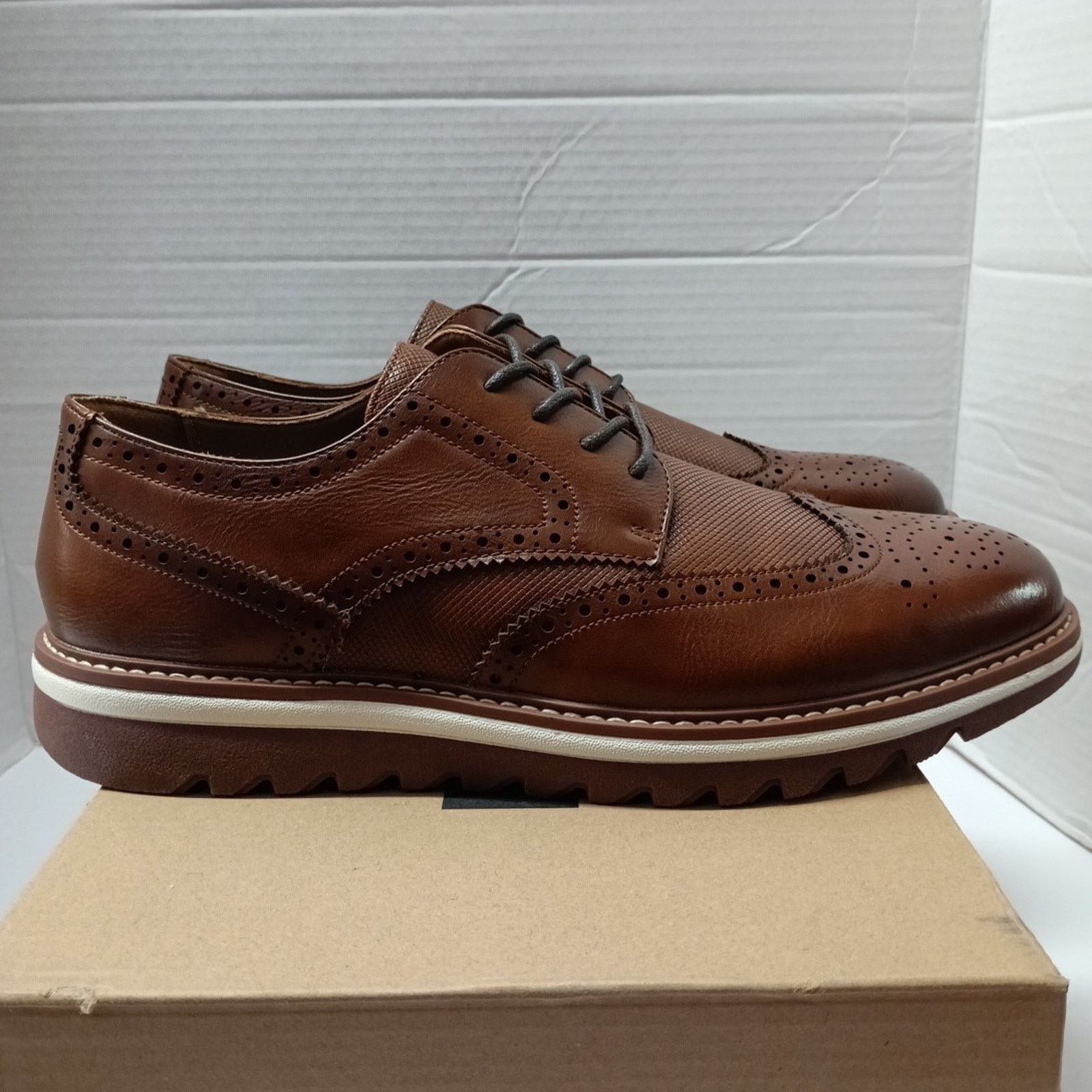 Steve Madden Men's Steve Madden Standalone Cognac Oxford Shoes Size 9.5 Size US 9.5 / EU 42-43 - 1 Thumbnail