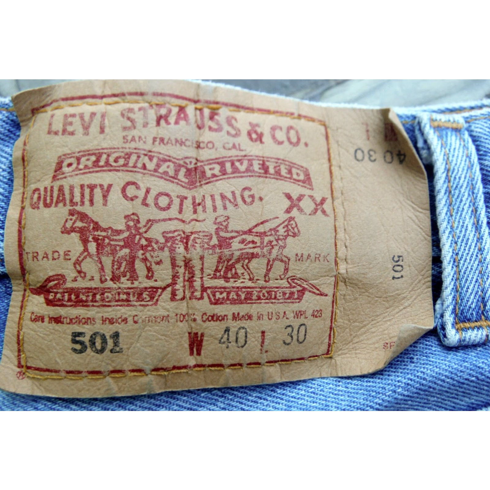 Denime VINTAGE Levi's 501-0193 Jeans - Levi's Red Tab - Denim Blue - 1990s Rockabilly - Men's 40/30 - Made in USA Size US 40 / EU 56 - 4 Thumbnail