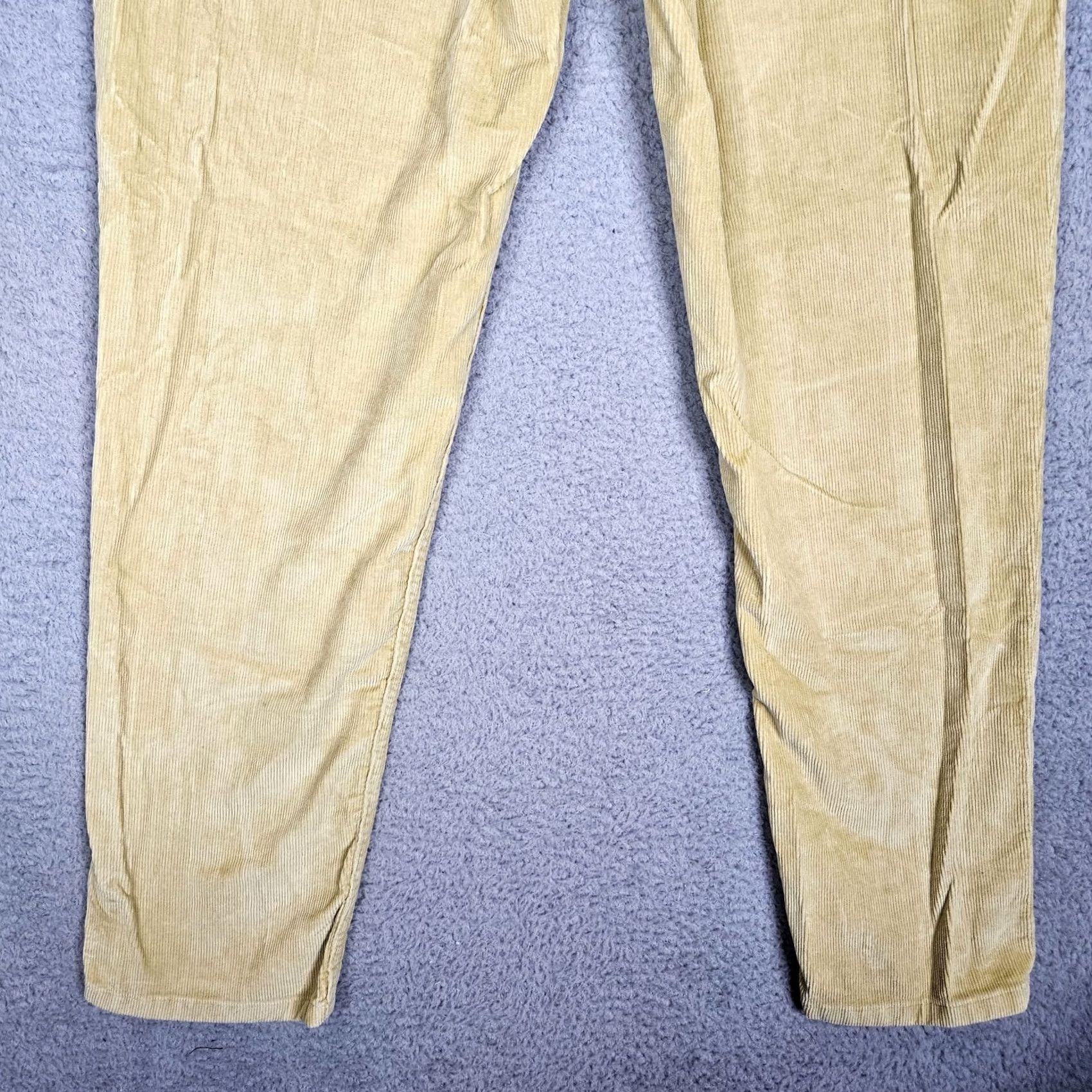 Everlane Everlane Pants Mid-Rise Corduroy Yellow Size 26 Women’s Size 26" / US 2 / IT 38 - 4 Thumbnail