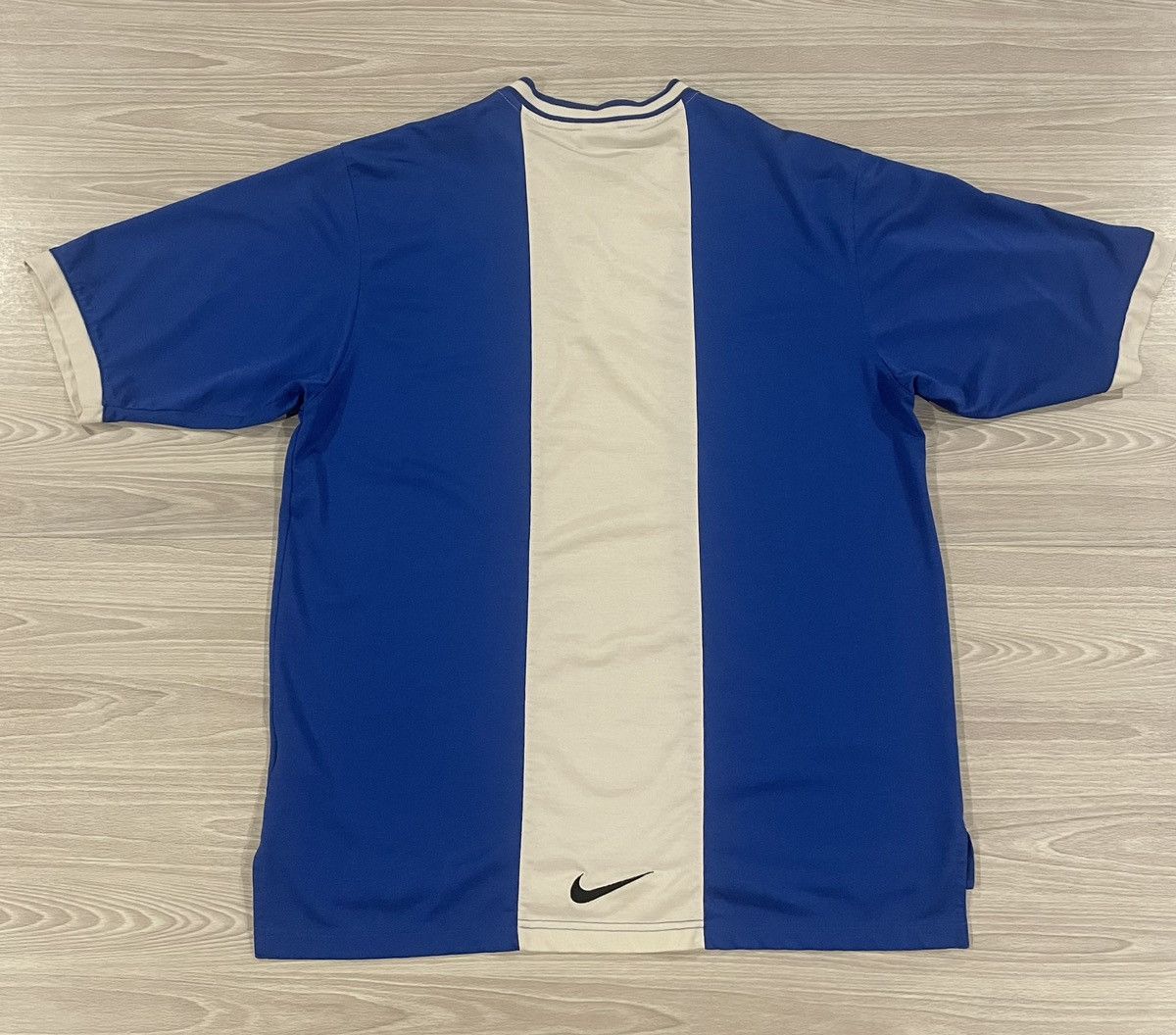 Nike Vintage 90s Nike Blue Center Swoosh Jersey Men’s Size Large Size US L / EU 52-54 / 3 - 5 Thumbnail