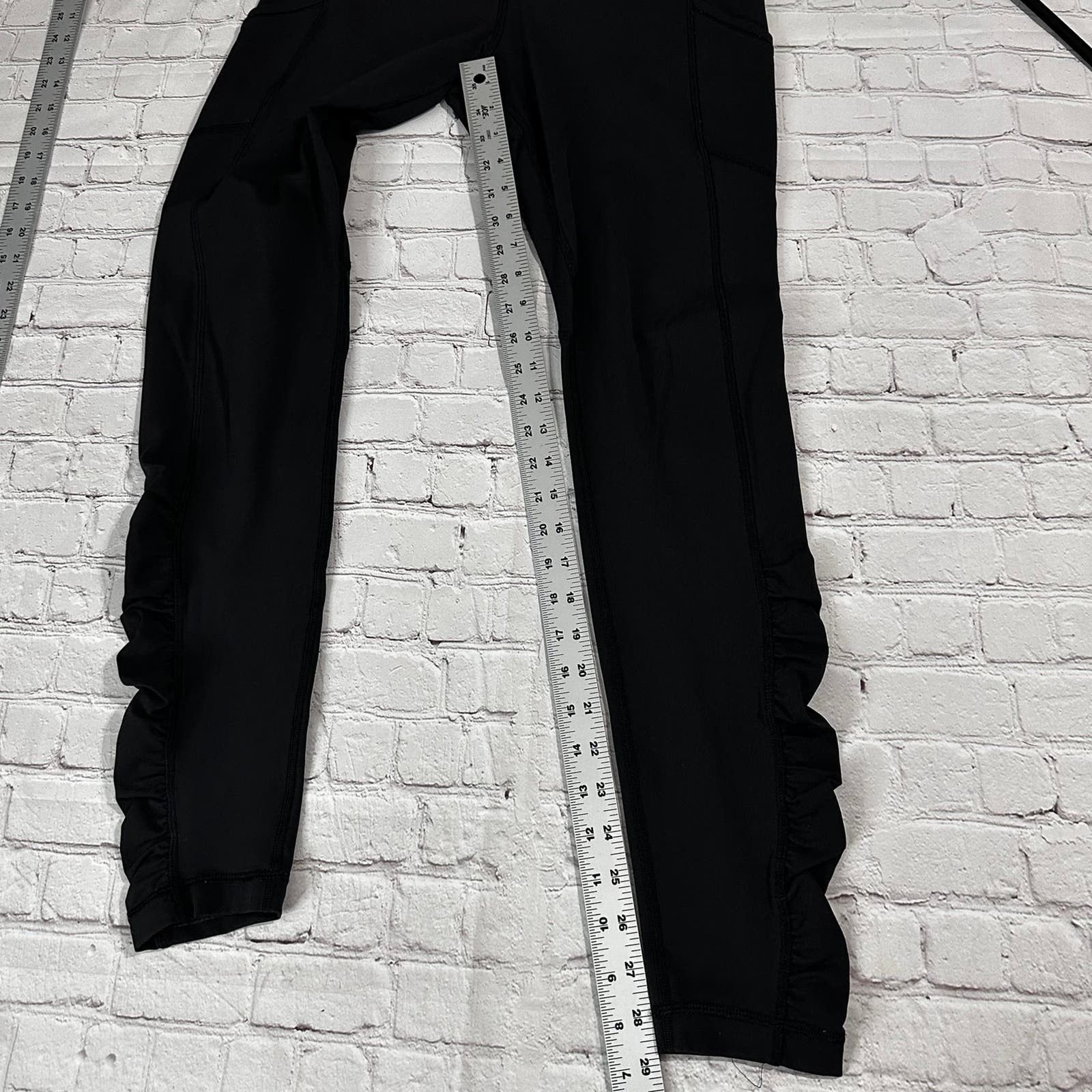 Lululemon Lululemon full length Size 30" / US 8 / IT 44 - 10 Thumbnail