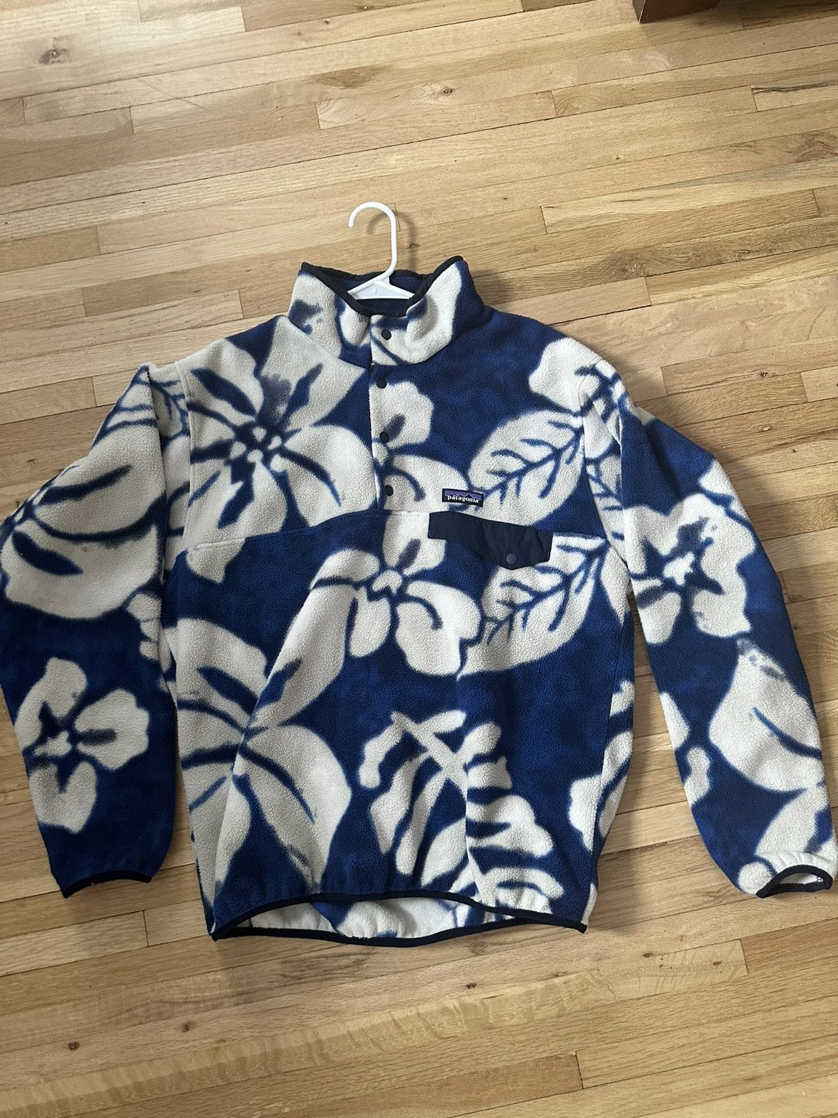 image of Patagonia Synchilla Snap-T Blue Hawaiian Rare, Men's (Size Medium)