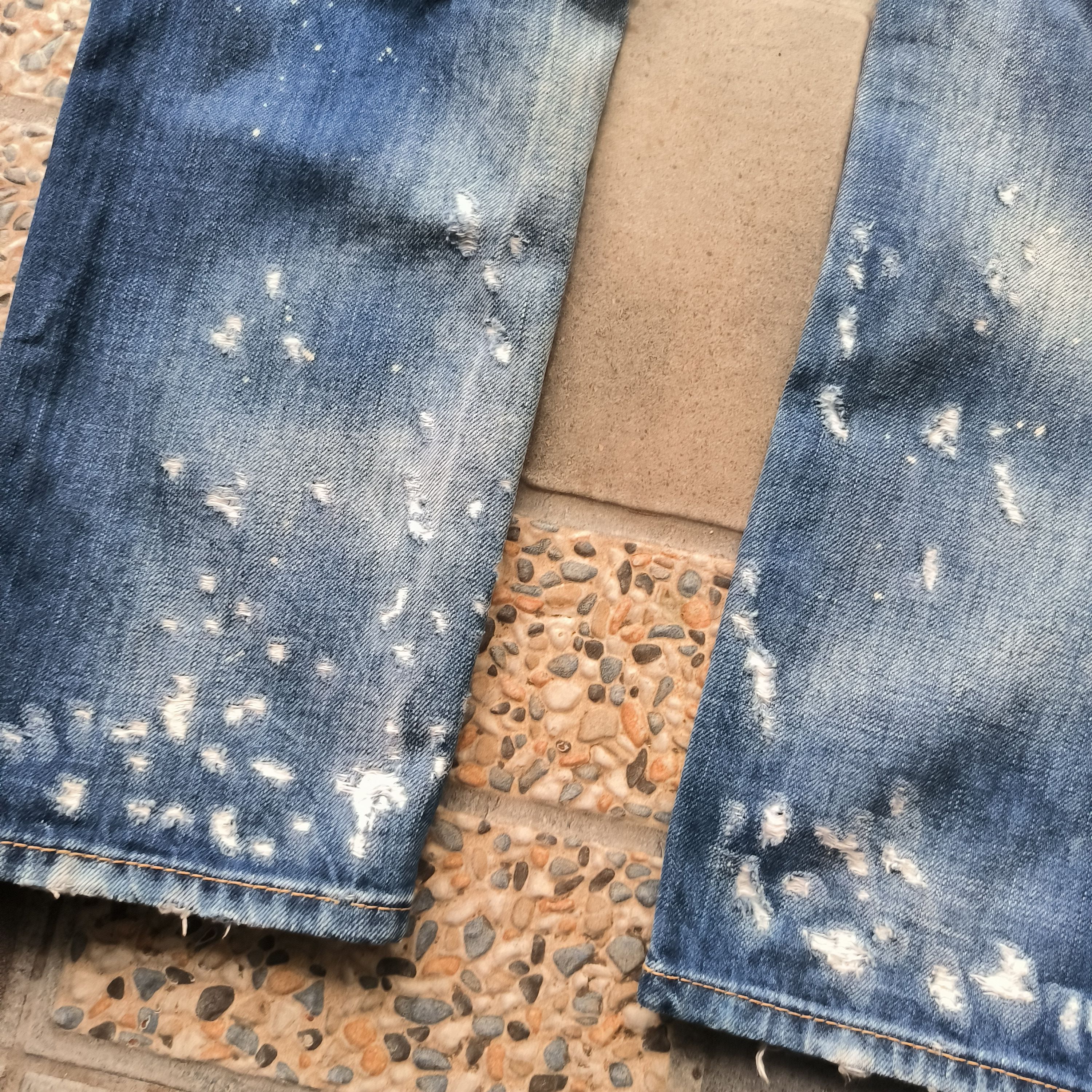 Dsquared2 DSQUARED2 Distressed Jeans Size US 31 - 9 Thumbnail