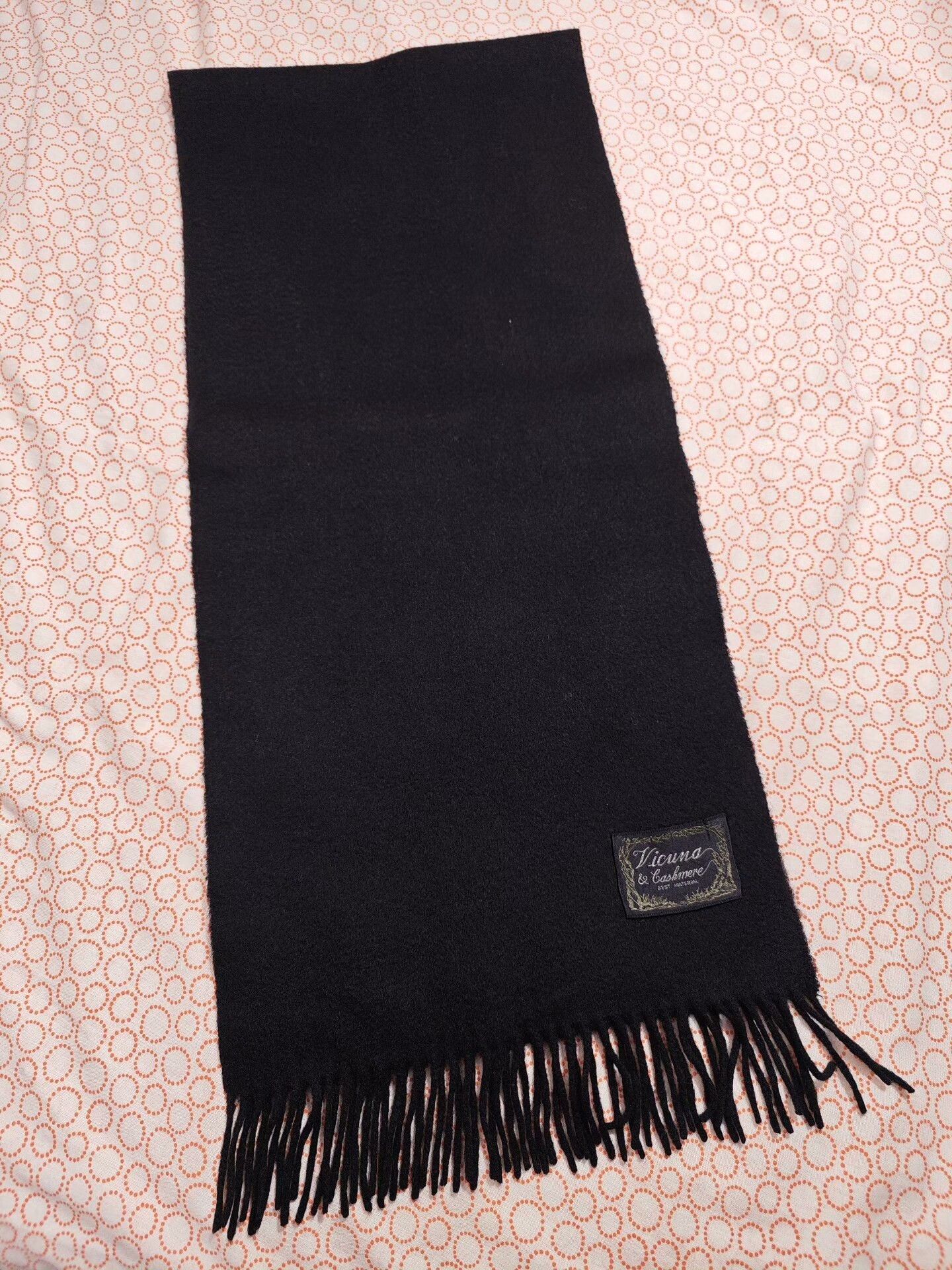 Japanese Brand Black Vicuna Cashmere Blend Scarf Size ONE SIZE - 1 Thumbnail