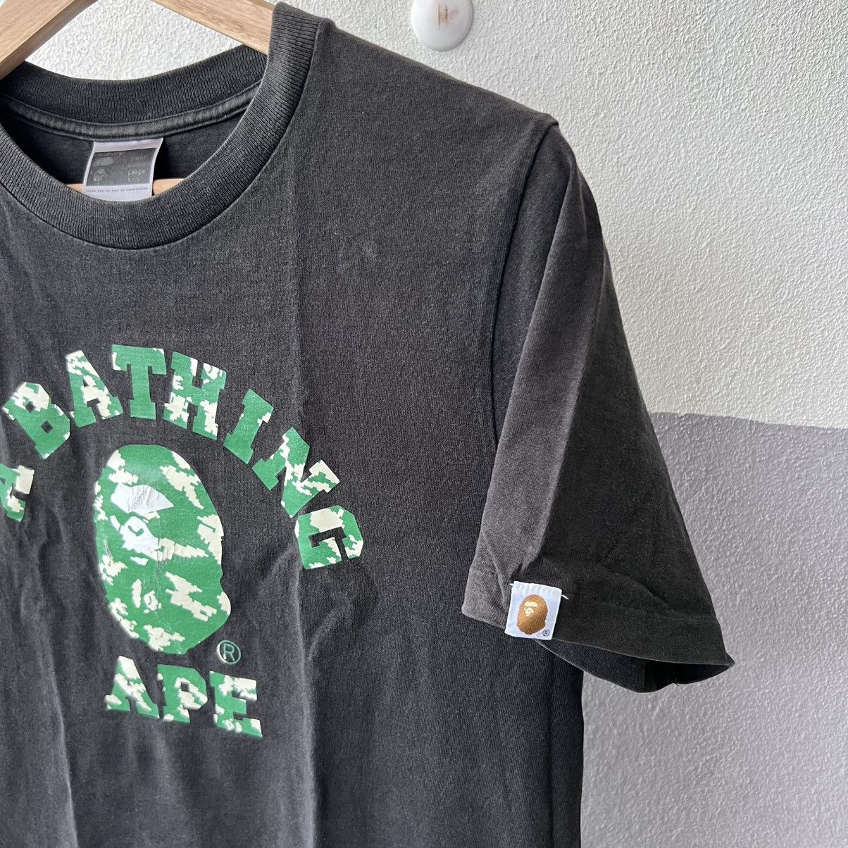 Bape Vintage Y2K Bape Digital Camo Tee Size US L / EU 52-54 / 3 - 3 Thumbnail
