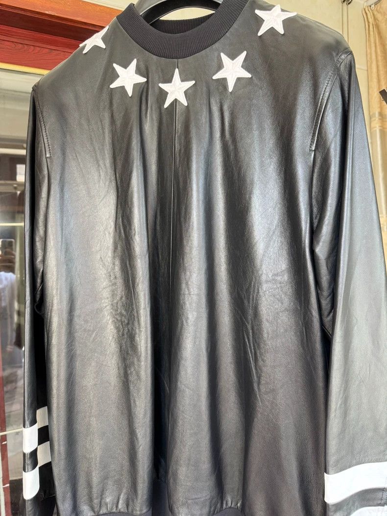 Givenchy Givenchy Leather jacket L size Size US L / EU 52-54 / 3 - 1 Thumbnail