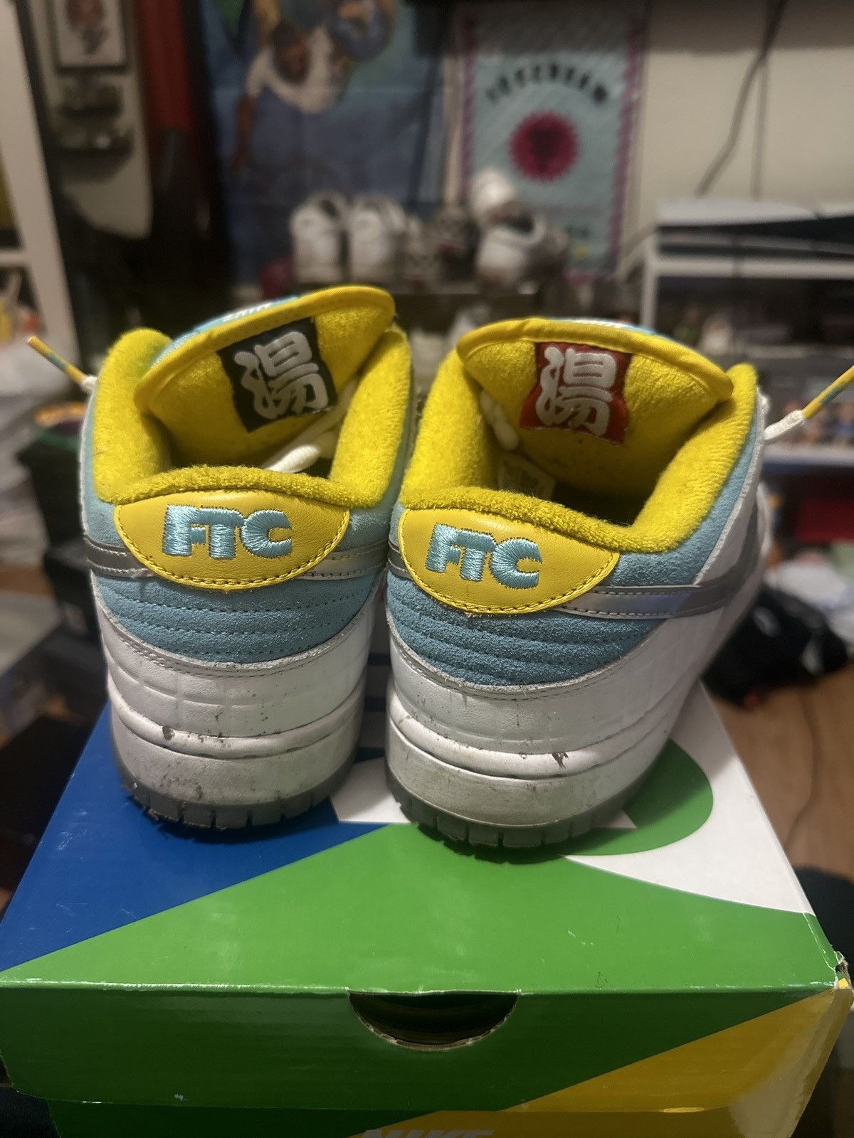 Nike Nike Dunk SB Lagoon Pulse Size US 8 / EU 41 - 2 Thumbnail