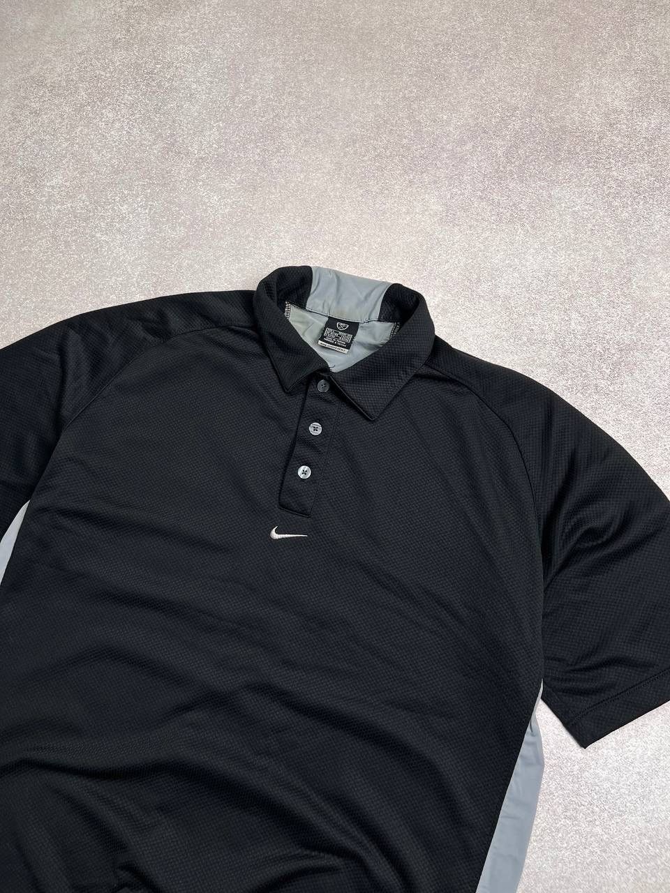 Nike × Vintage Vintage Nike Swoosh Black Central Swoosh Polo Shirt Y2K Size US L / EU 52-54 / 3 - 2 Thumbnail