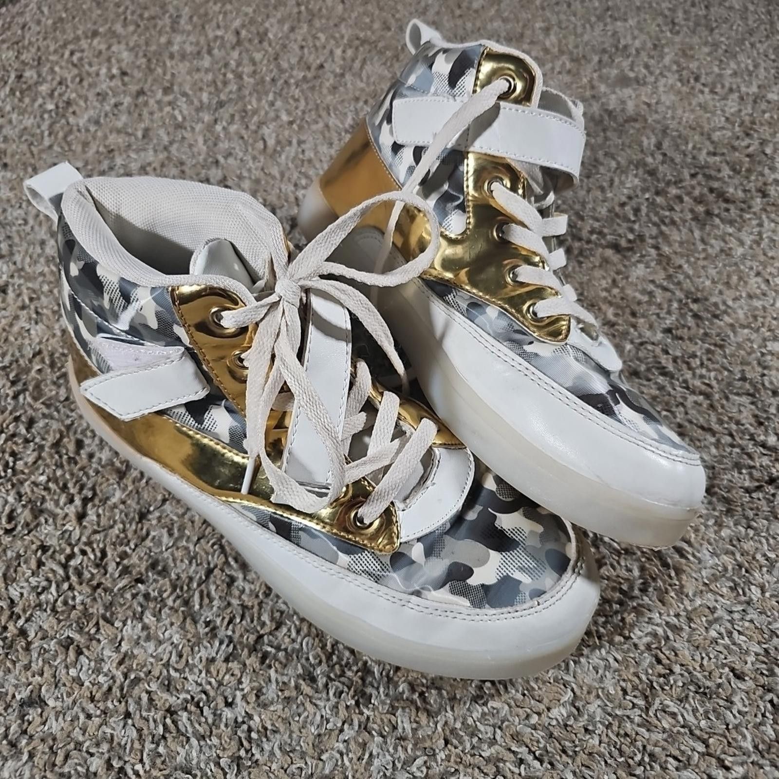 The Unbranded Brand gold white camo light up shoes Sz 39 LED Colors Strobe Size US 8.5 / EU 41-42 - 2 Thumbnail