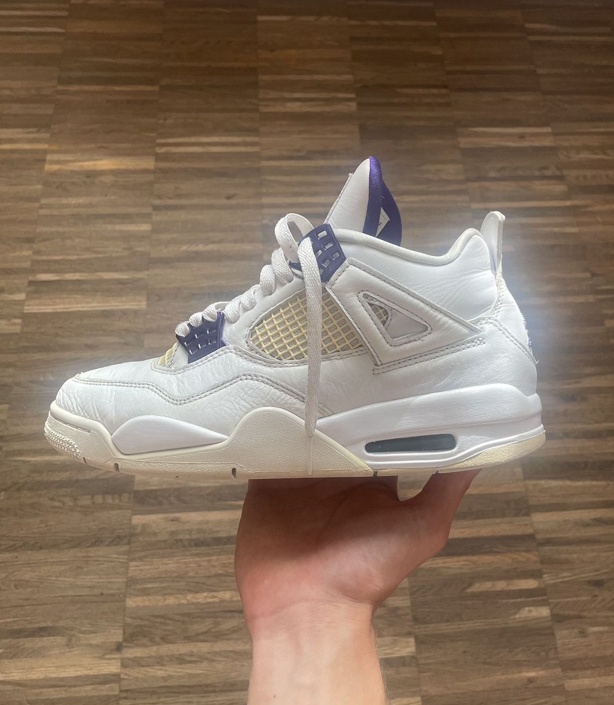 Jordan Brand J4 Retro - Metallic Purple Size US 8 / EU 41 - 2 Thumbnail