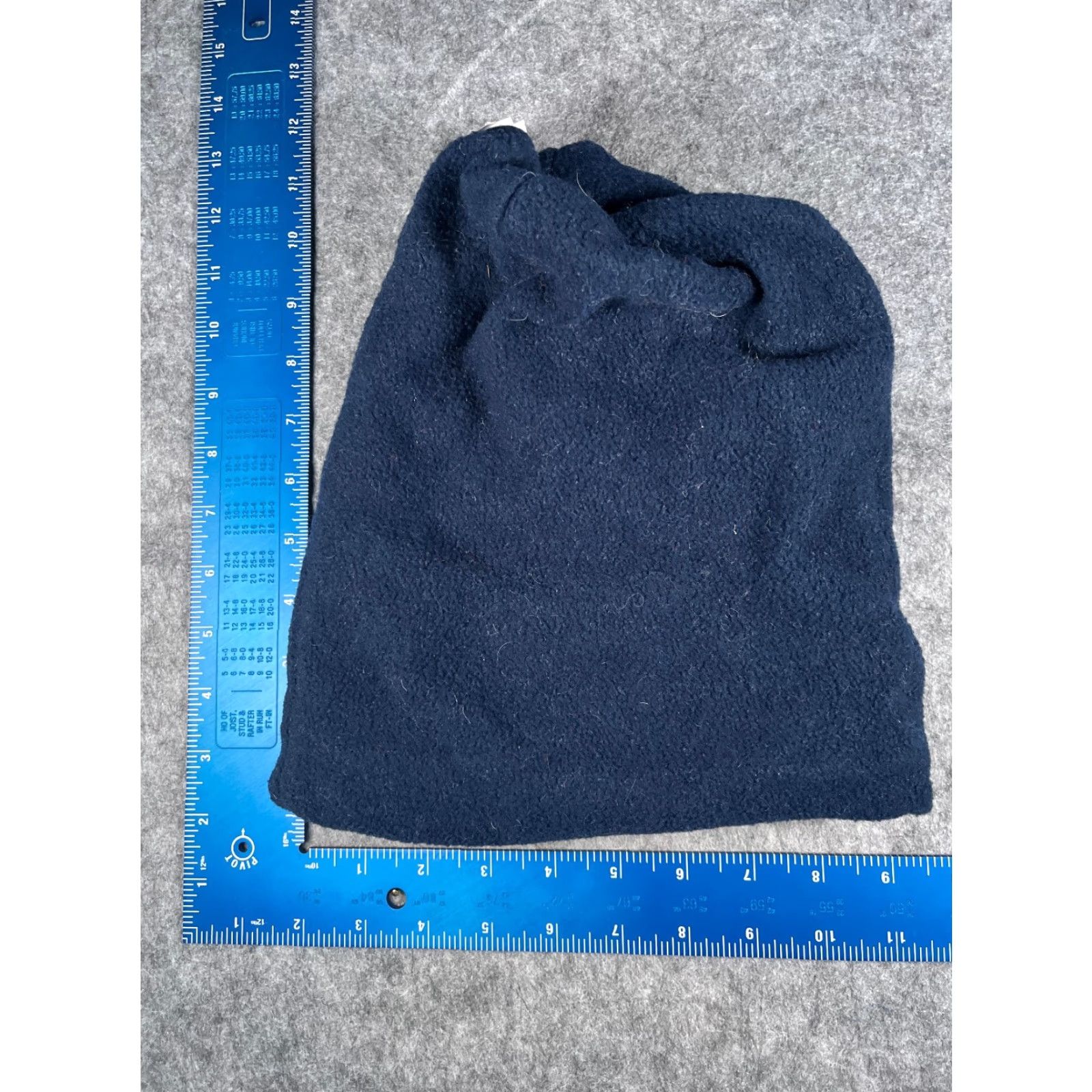 Vintage Berkshire Fashions Beanie Adult One Size Blue Ivory Fair Isle Knit Wool Blend Hat Unisex Adults Winter Christmas Ski Men Women Size ONE SIZE - 5 Thumbnail