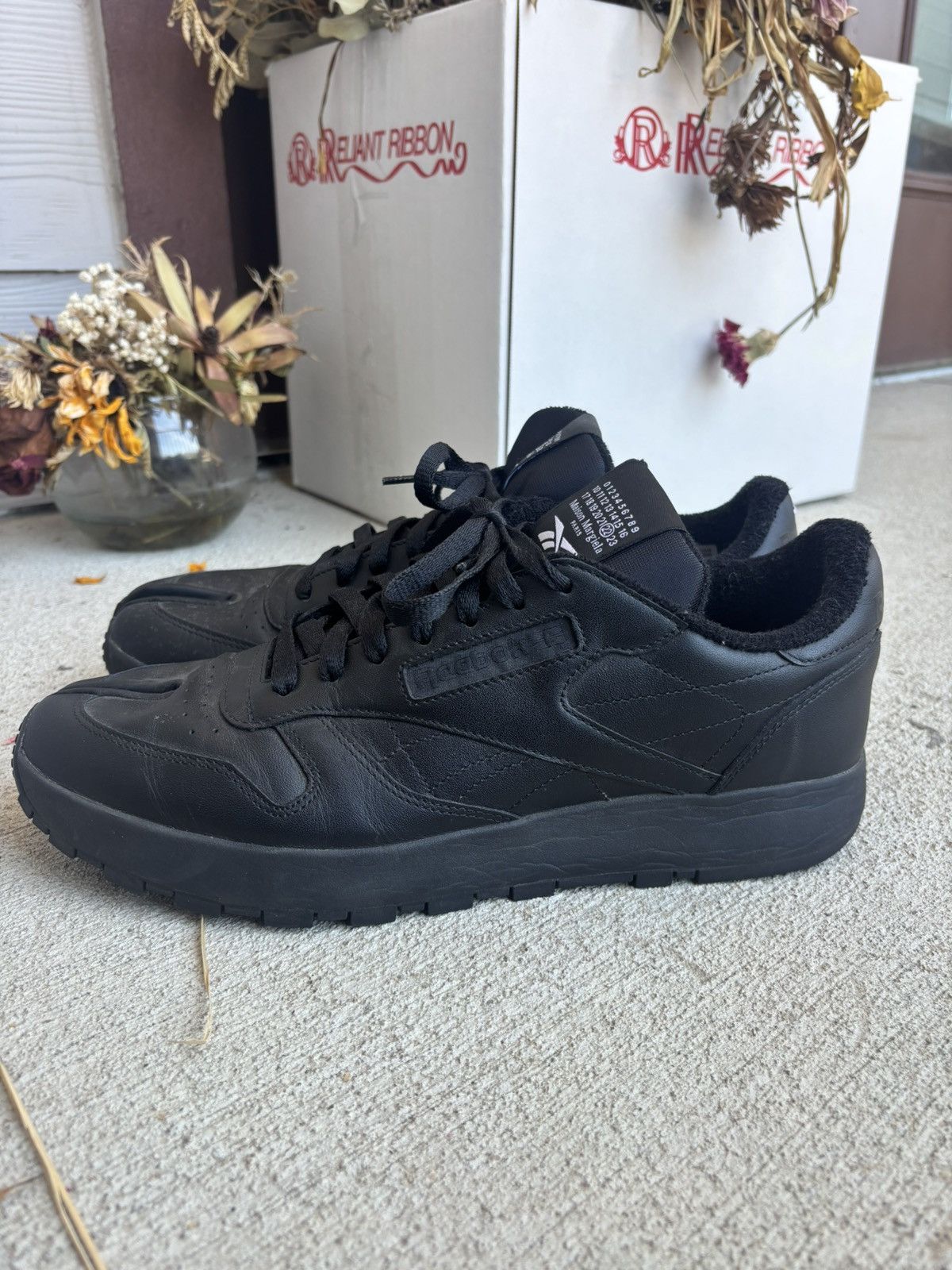 Maison Margiela × Reebok Margiela x Reebok Tabi Sneakers Size US 11.5 / EU 44-45 - 3 Thumbnail