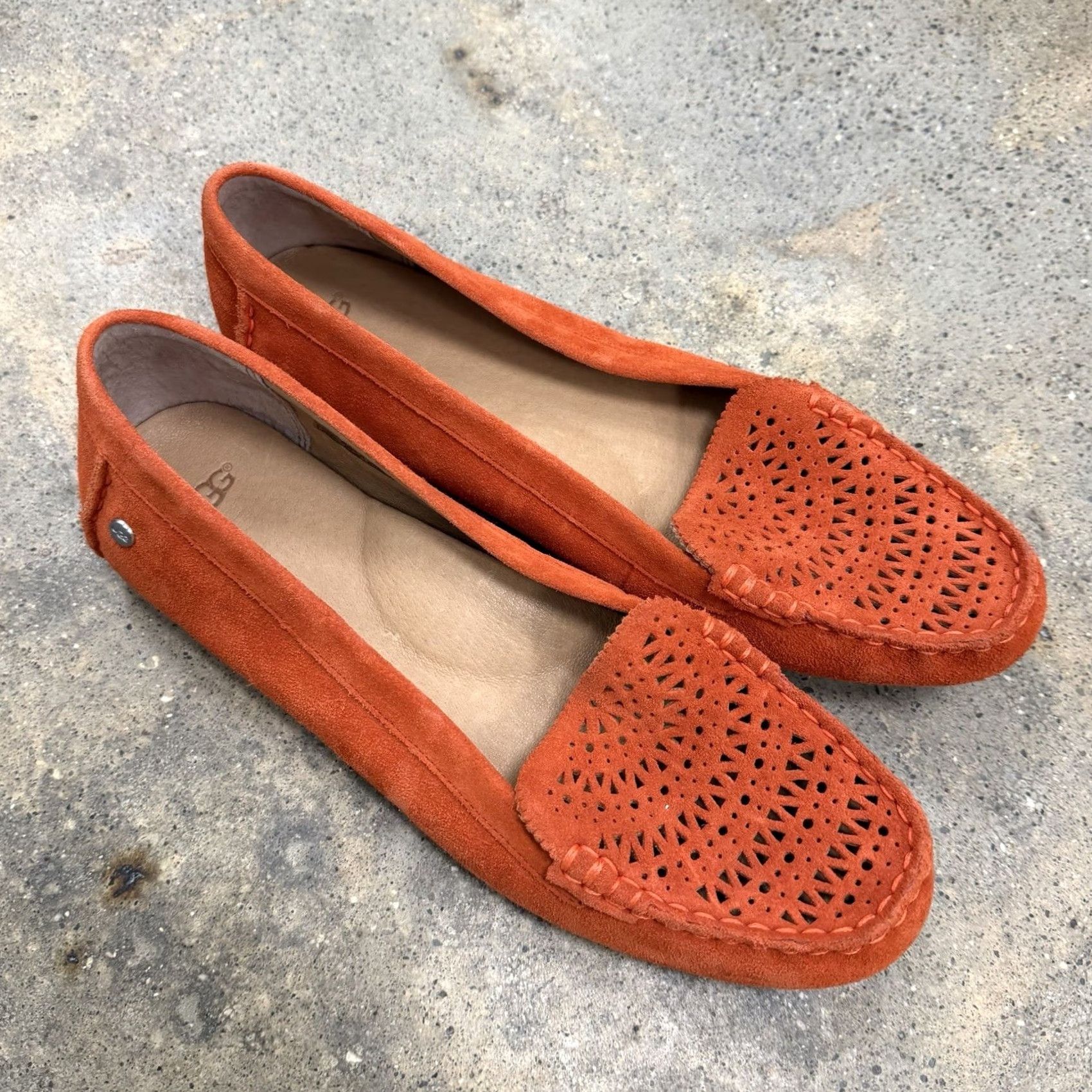 Ugg UGG Slip On Loafer Shoes Women’s Size 11 Orange Suede Flat Slip On Women Shoes Loafer SN1098271 Size US 10 / IT 40 - 2 Thumbnail