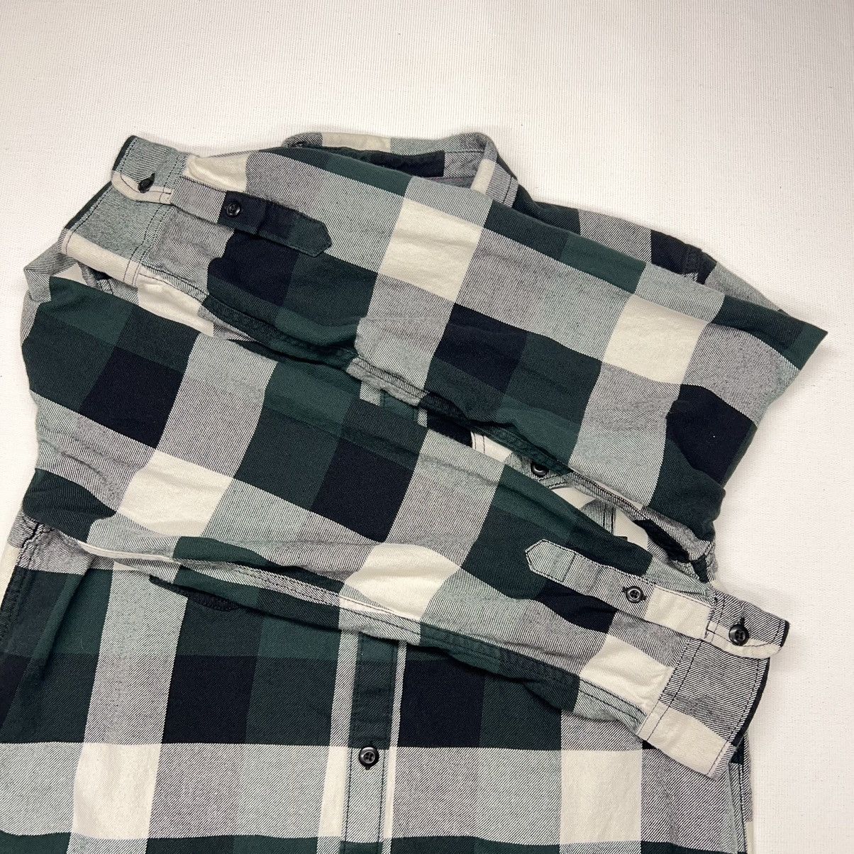 Vans Vans Flannel Shirt Green Plaid Button Up Tailored Fit Skate Size US L / EU 52-54 / 3 - 6 Thumbnail