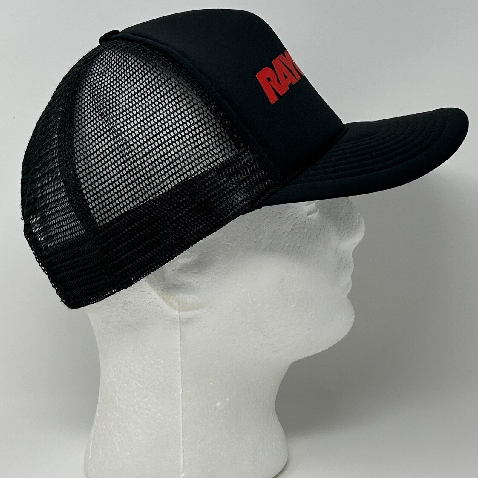 Vintage Vintage 90s Rayovac Batteries Trucker Hat Baseball Cap Black Size ONE SIZE - 8 Thumbnail