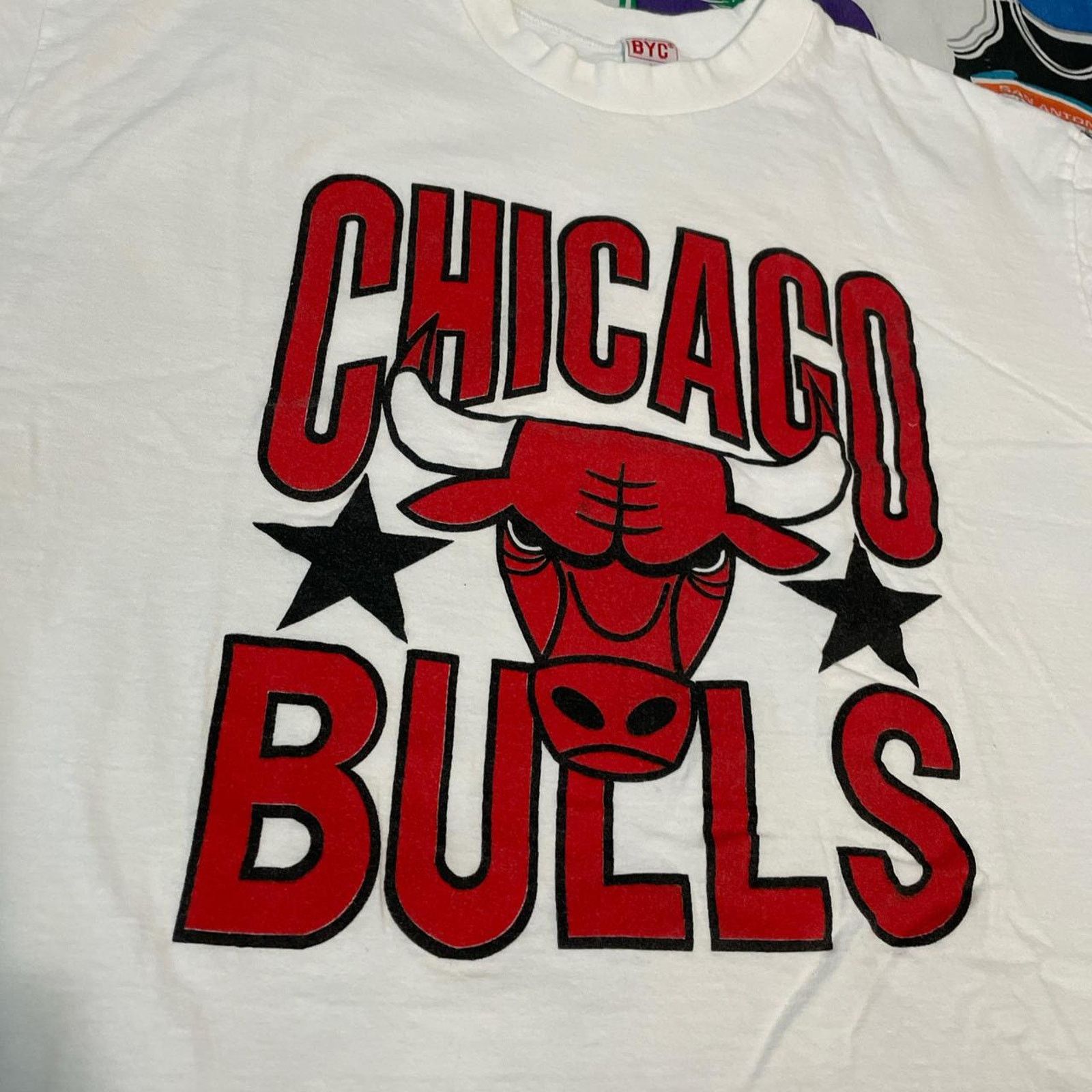 NBA × Vintage Vintage 90s NBA Chicago Bulls Basketball Tee Size US M / EU 48-50 / 2 - 3 Thumbnail