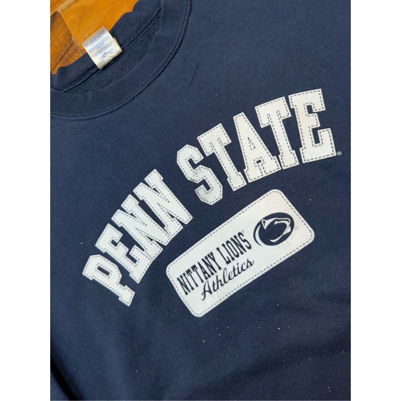 Gildan Size XL - Penn State University sweatshirt crewneck essentia Size US XL / EU 56 / 4 - 3 Thumbnail