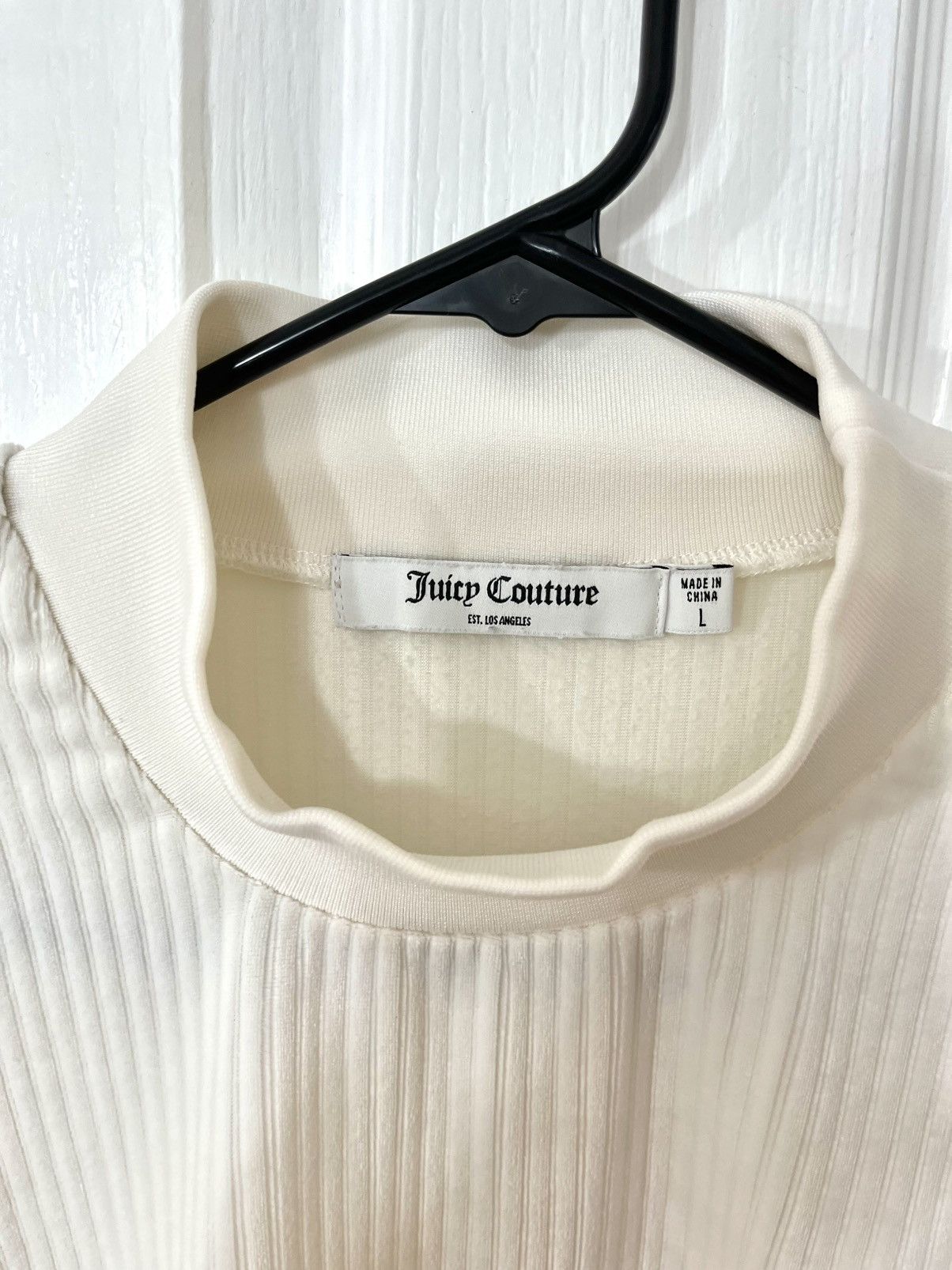 Juicy Couture Juice Couture Ivory Ribbed Pullover Size L / US 10 / IT 46 - 6 Thumbnail