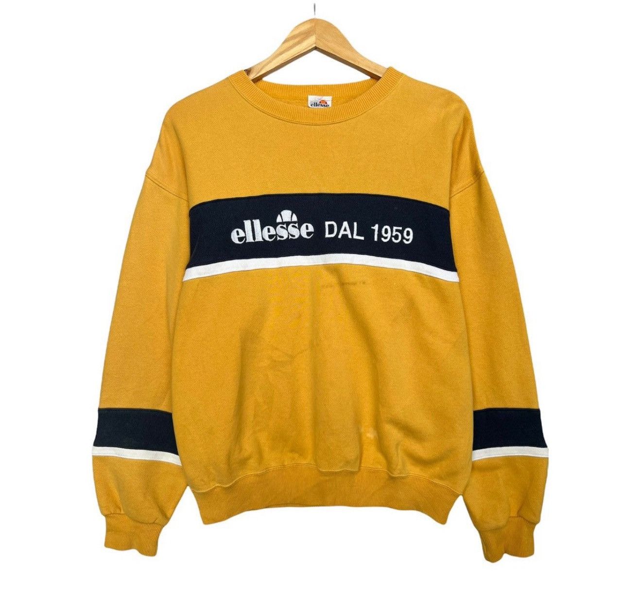 Ellesse × Vintage Vintage 90s Ellesse Spellout Logo Crewneck Sweathirt Medium Size US M / EU 48-50 / 2 - 1 Thumbnail