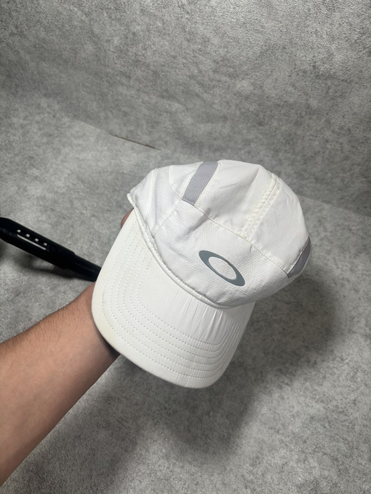 Oakley Oakley Vintage Tech 5 Panel Running Cap Gorpcore Hat White Size ONE SIZE - 7 Thumbnail
