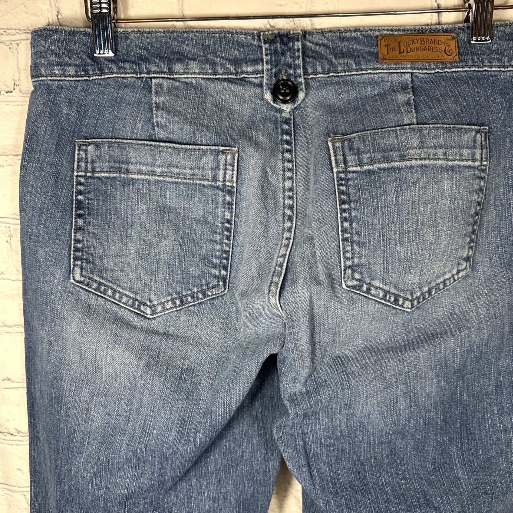 Lucky Brand VINTAGE Lucky Brand Jeans Dungarees Concert Wide Leg Womens 8/29 Blue Denim 30in Waist USA Medium Wash Size 30" / US 8 / IT 44 - 5 Thumbnail