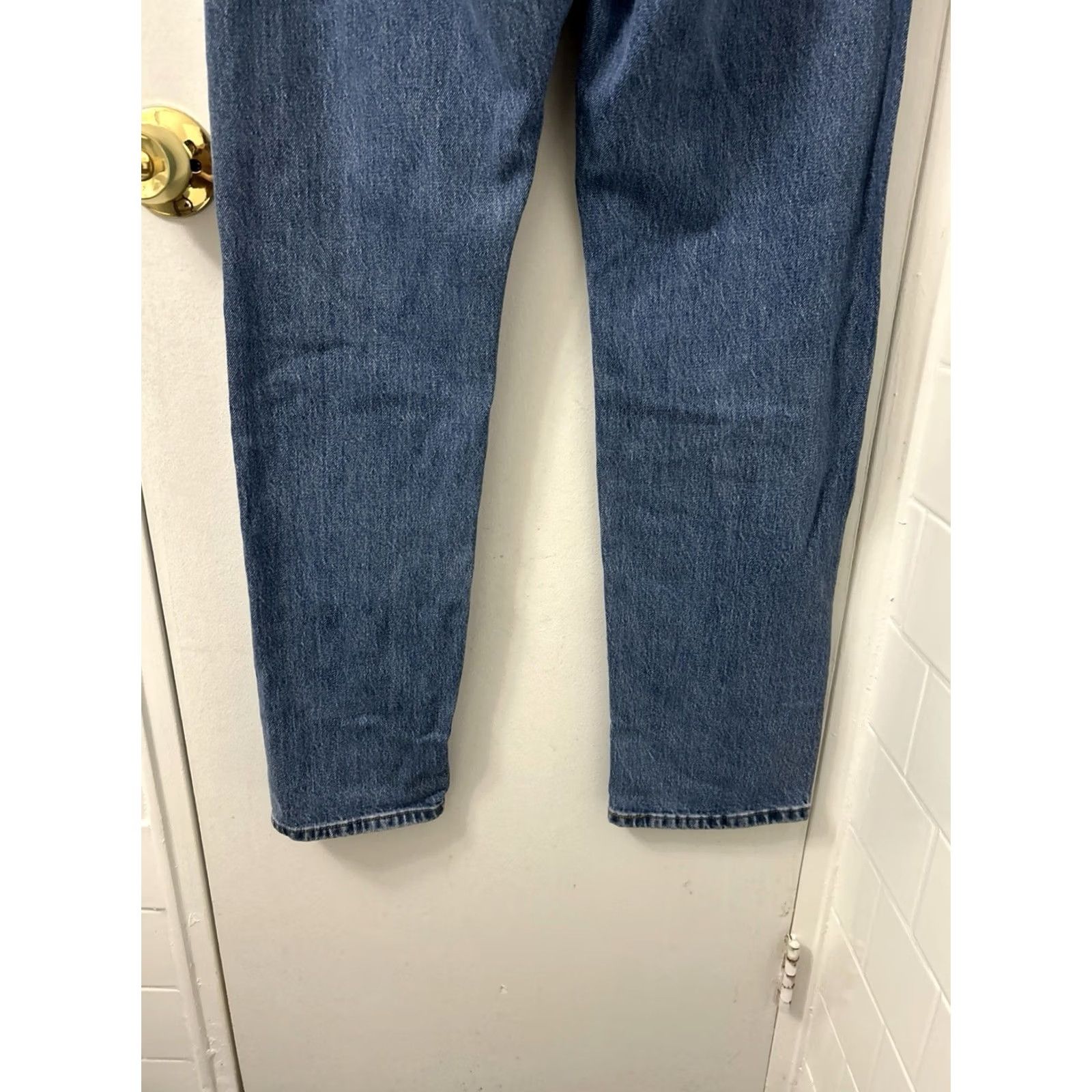 Vintage Levi Strauss 501 Curve Jeans Womens 27x32 Blue Wash High Rise Straight Leg Slim Regular Denim Button Fly NWT Size 27" / US 4 / IT 40 - 7 Thumbnail
