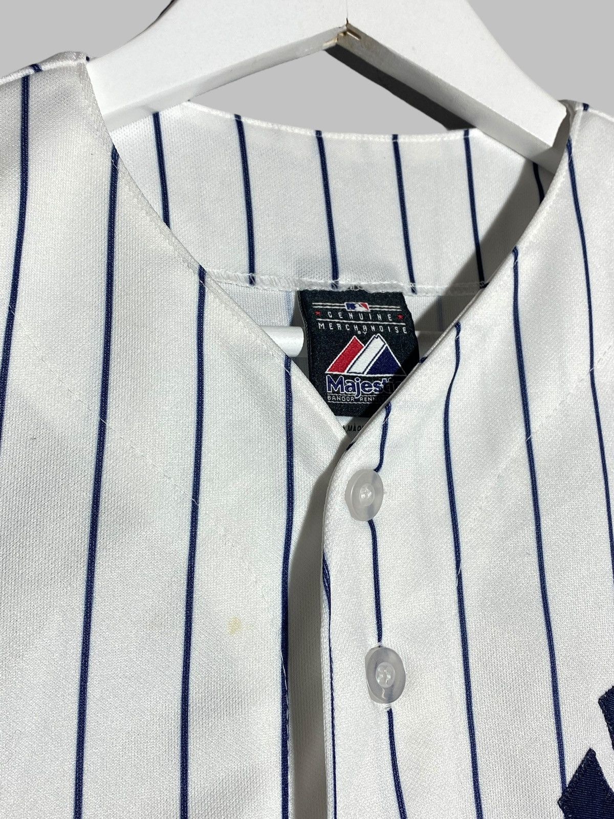 MLB 🔥 VINTAGE MLB NY YANKEES ELLSBURY JERSEY STRIPED ICONIC Size US M / EU 48-50 / 2 - 8 Thumbnail