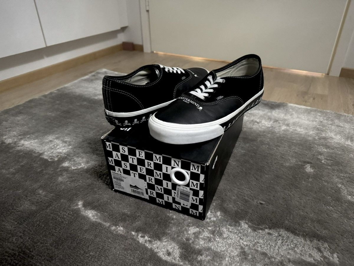 Mastermind Japan × Vans VANS Old Skool X MASTERMIND JAPAN Size US 10.5 / EU 43-44 - 1 Thumbnail