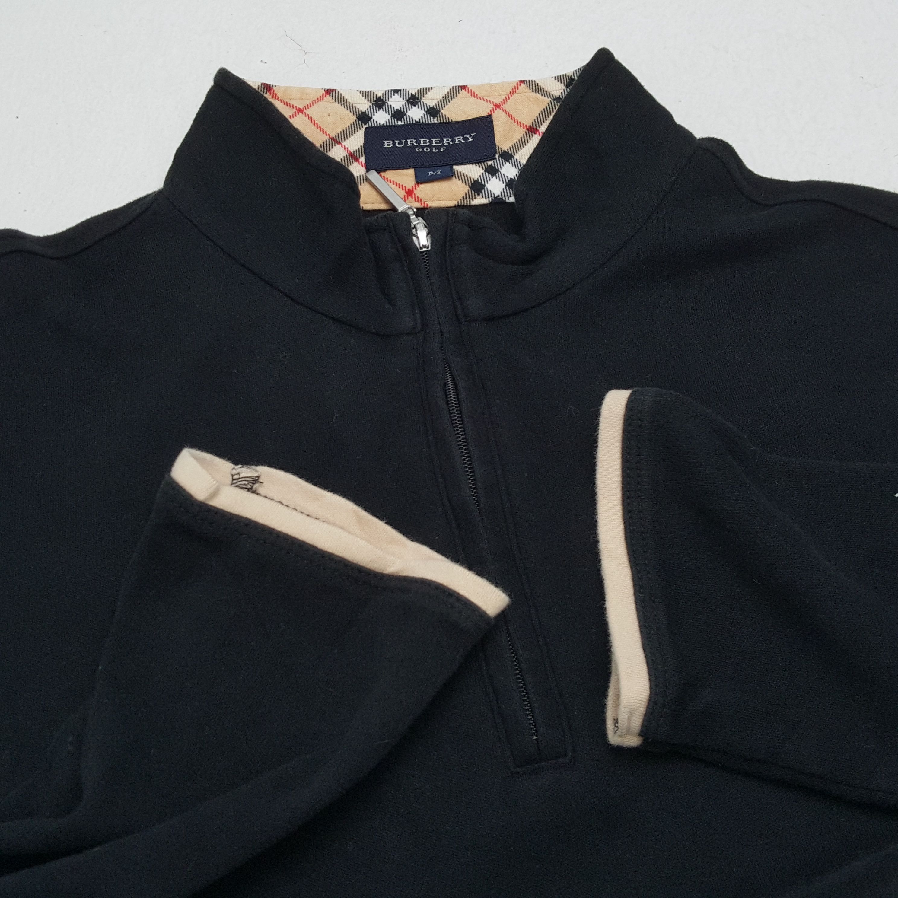 Burberry × Vintage Burberry Golf Small Logo Design Half Zipper Tshirt Size S / US 4 / IT 40 - 9 Thumbnail